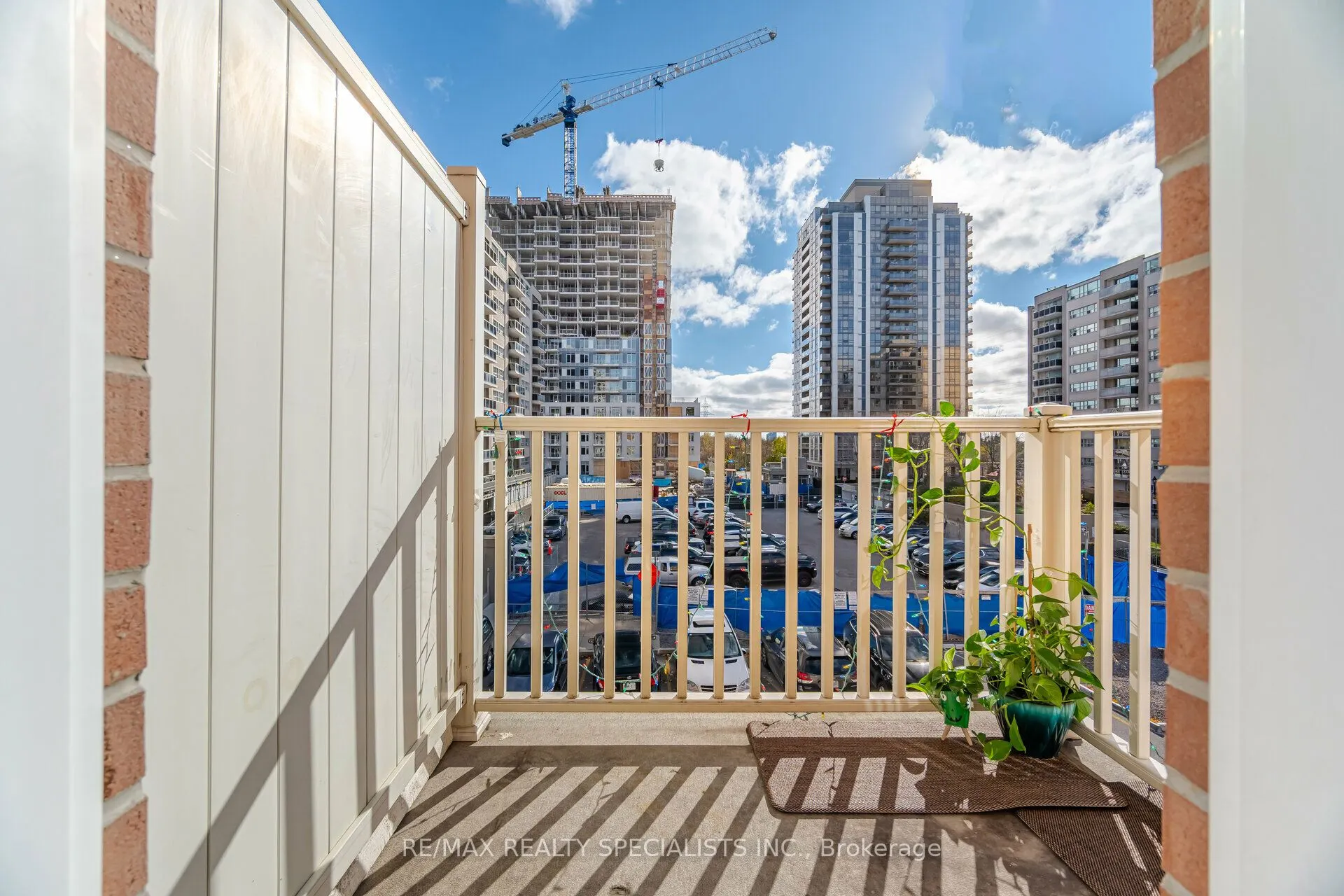 5 Richgrove Drive, #212