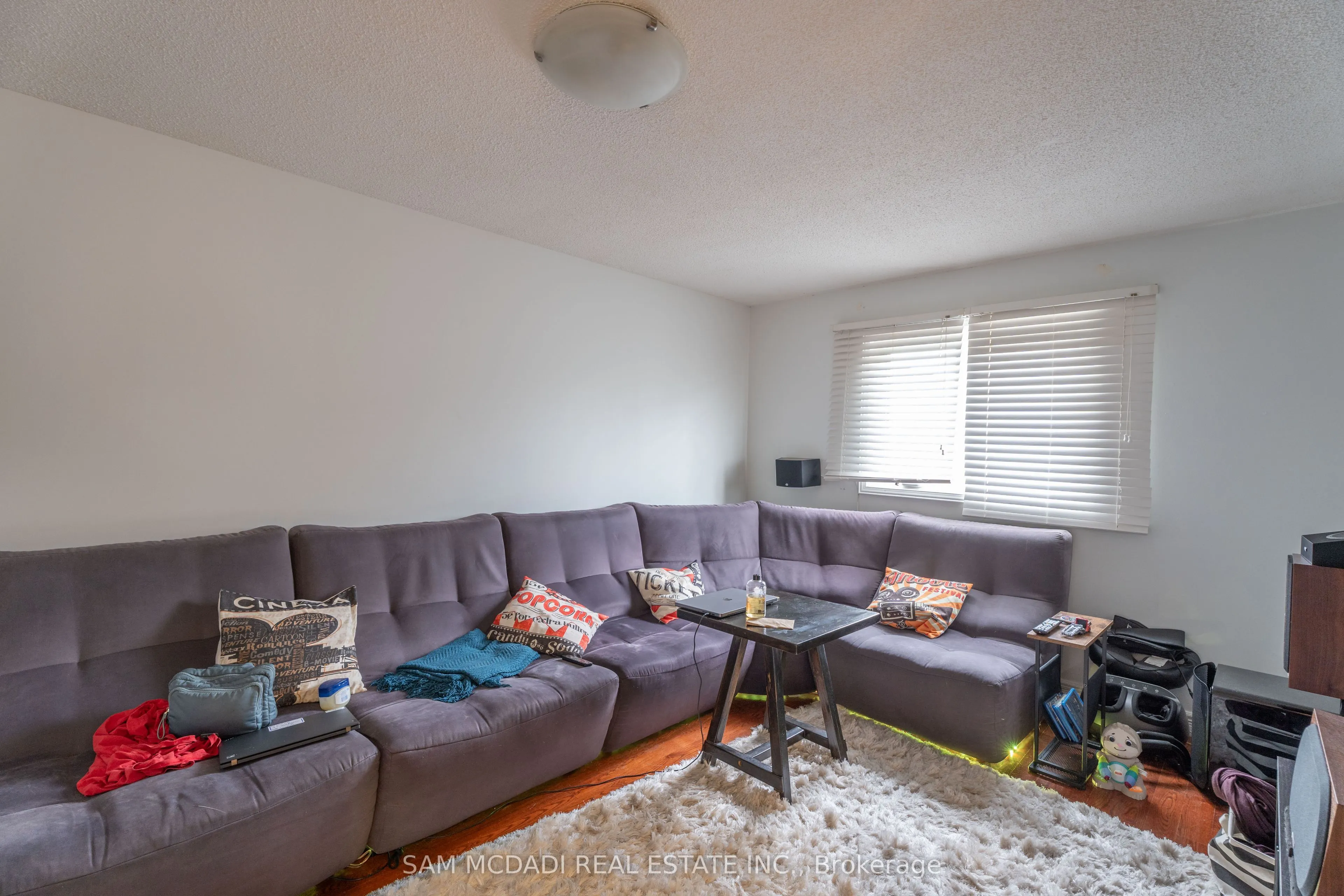 4484 Jenkins Crescent