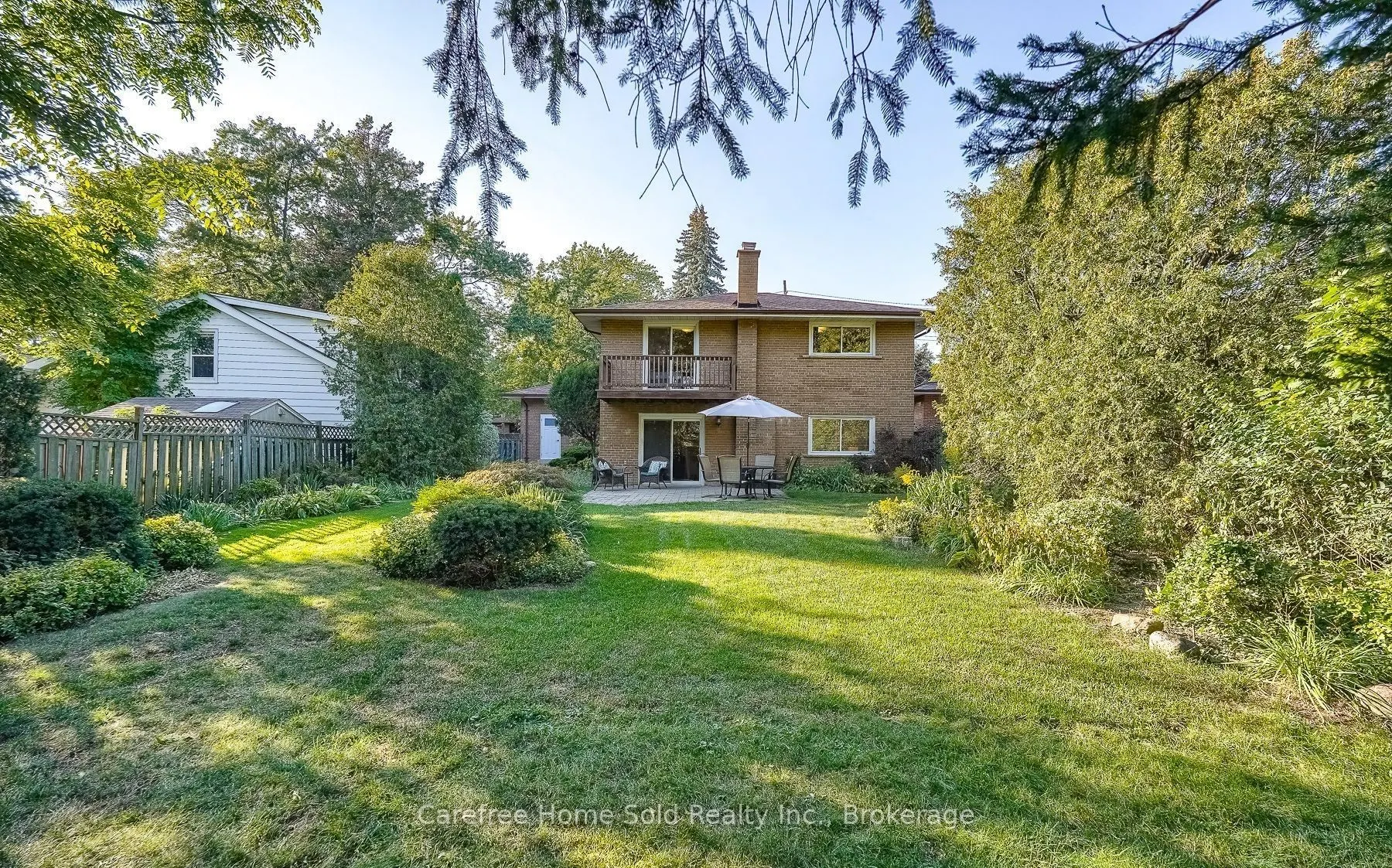268 Mineola Road E