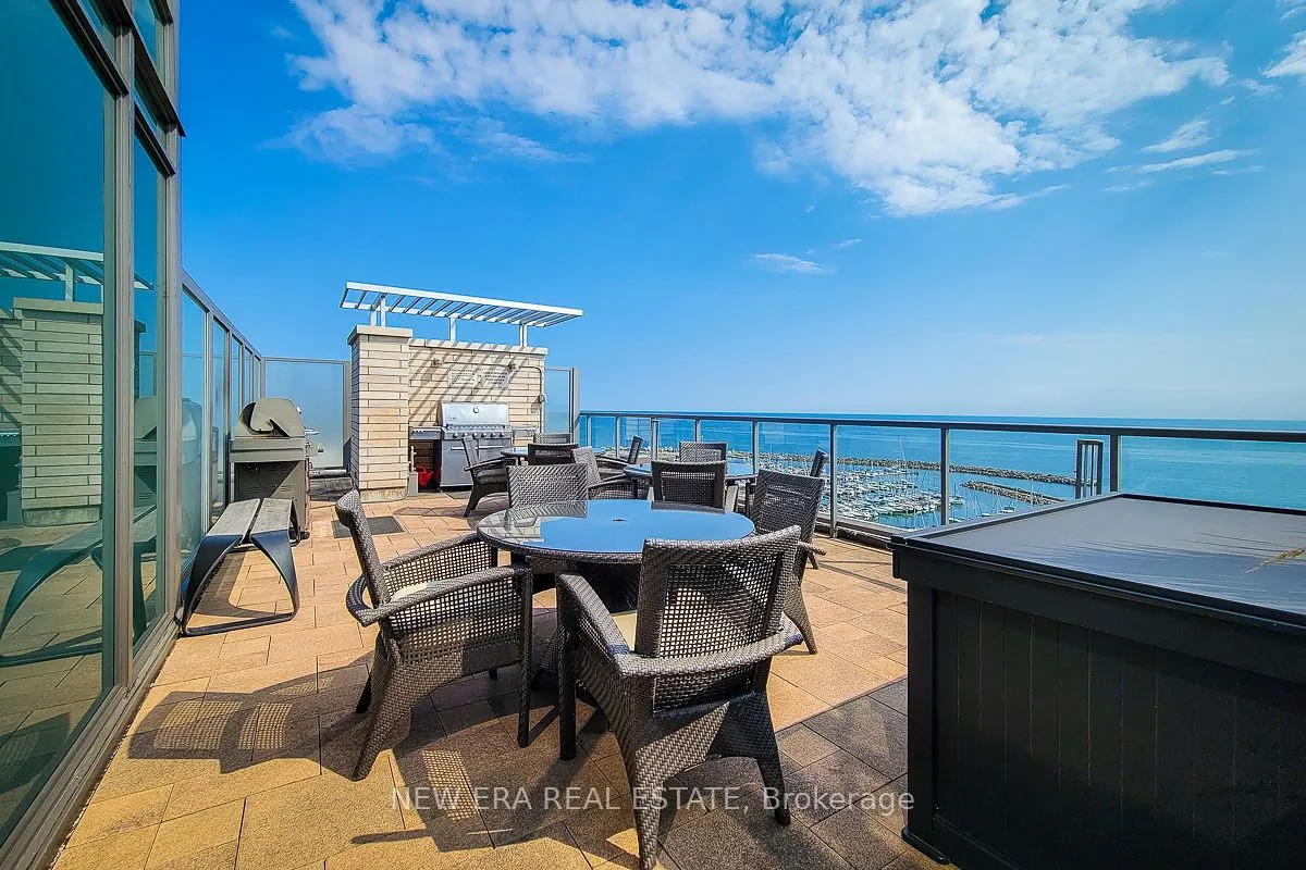 11 Bronte Road, #323