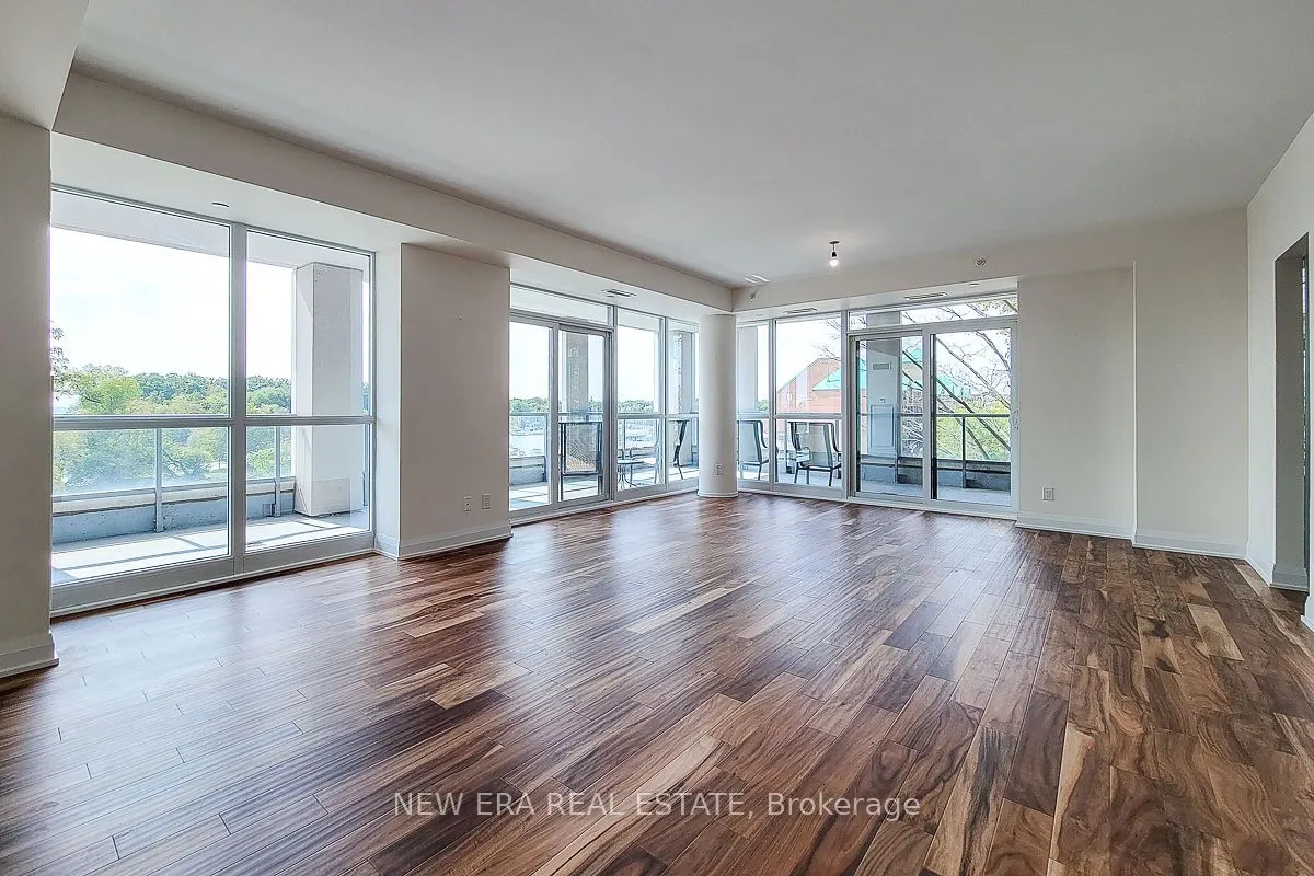 11 Bronte Road, #323