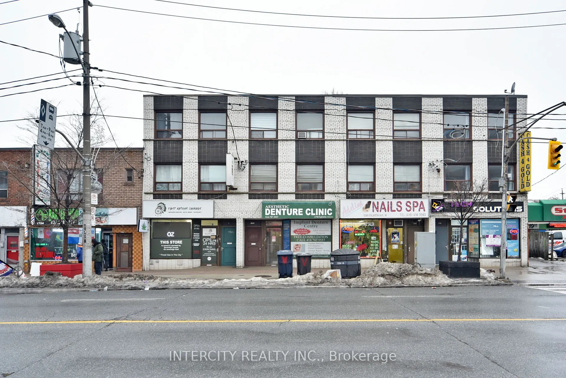 1752 Eglinton Avenue W