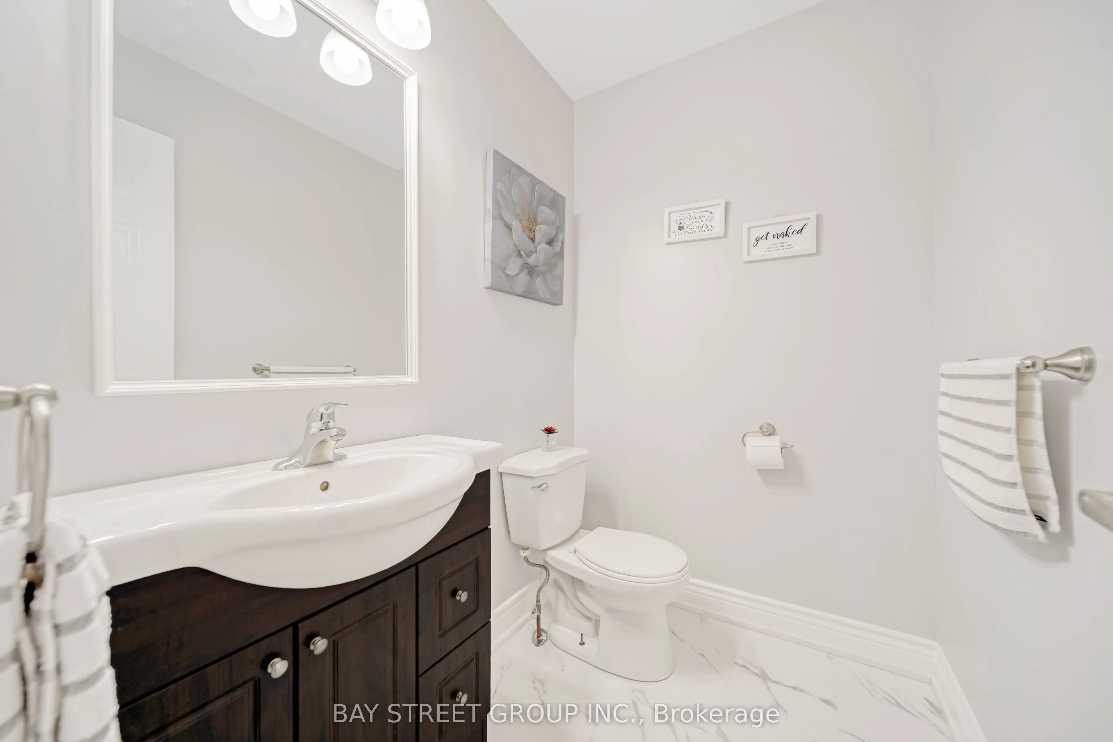 224 EDENWOOD Crescent