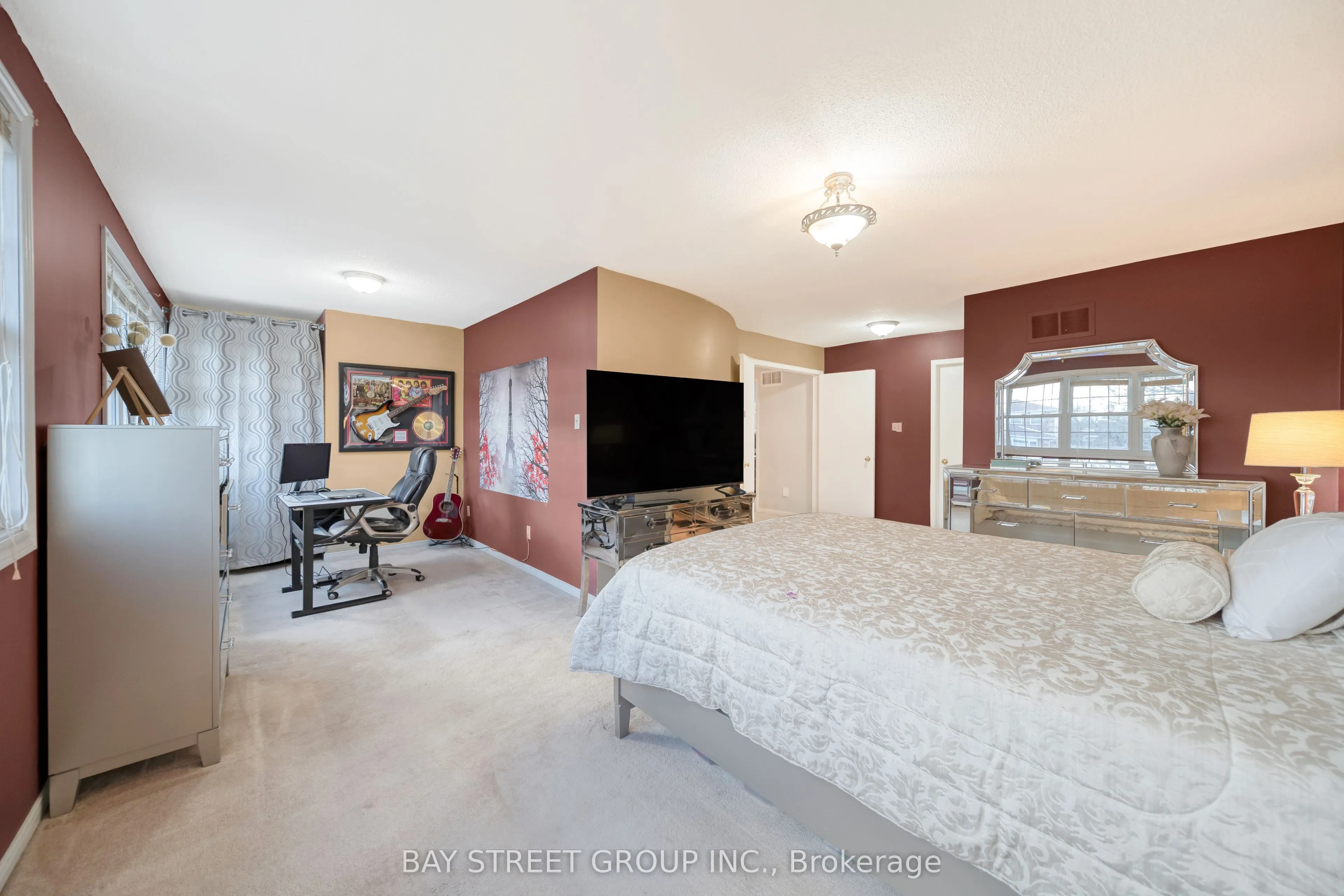 224 EDENWOOD Crescent