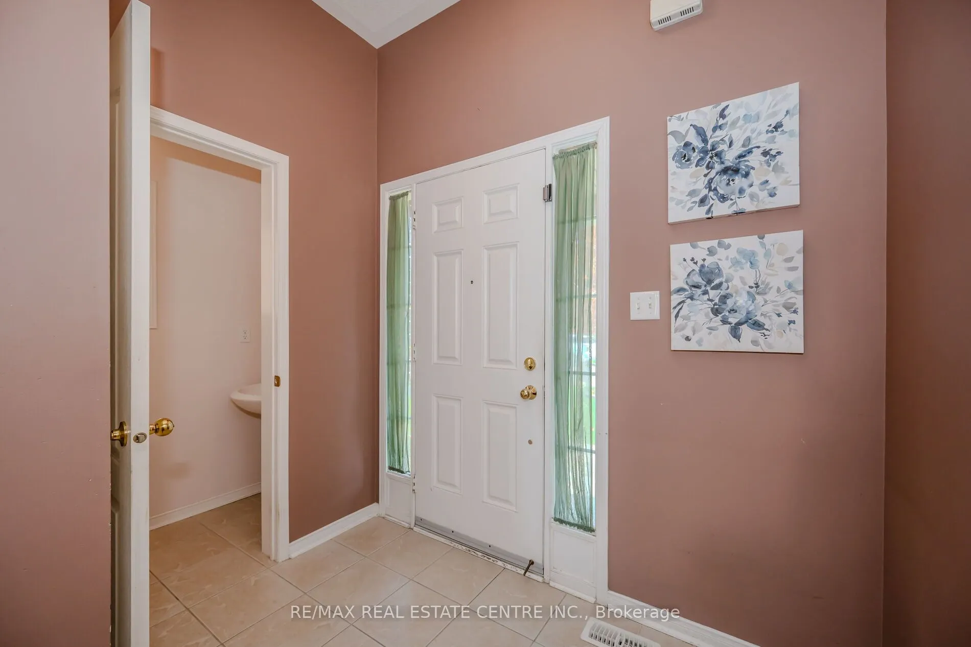 37 Hollingsworth Circle