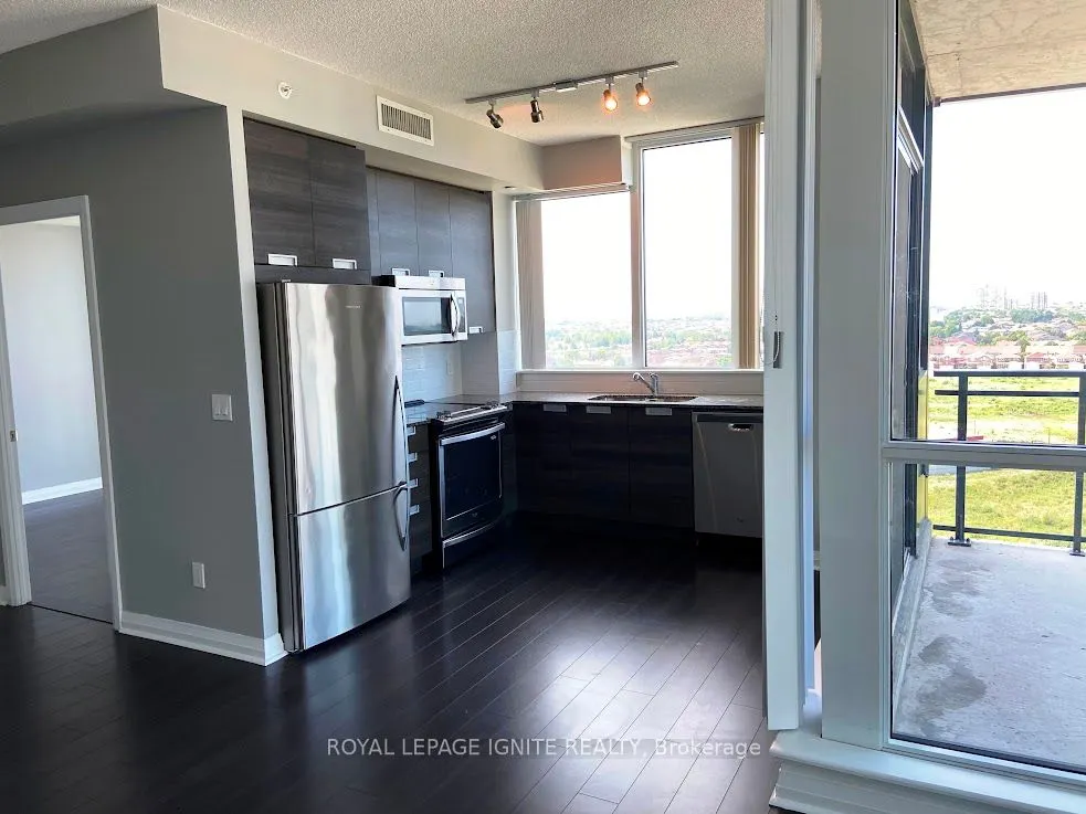 75 Eglinton Avenue W, #1107