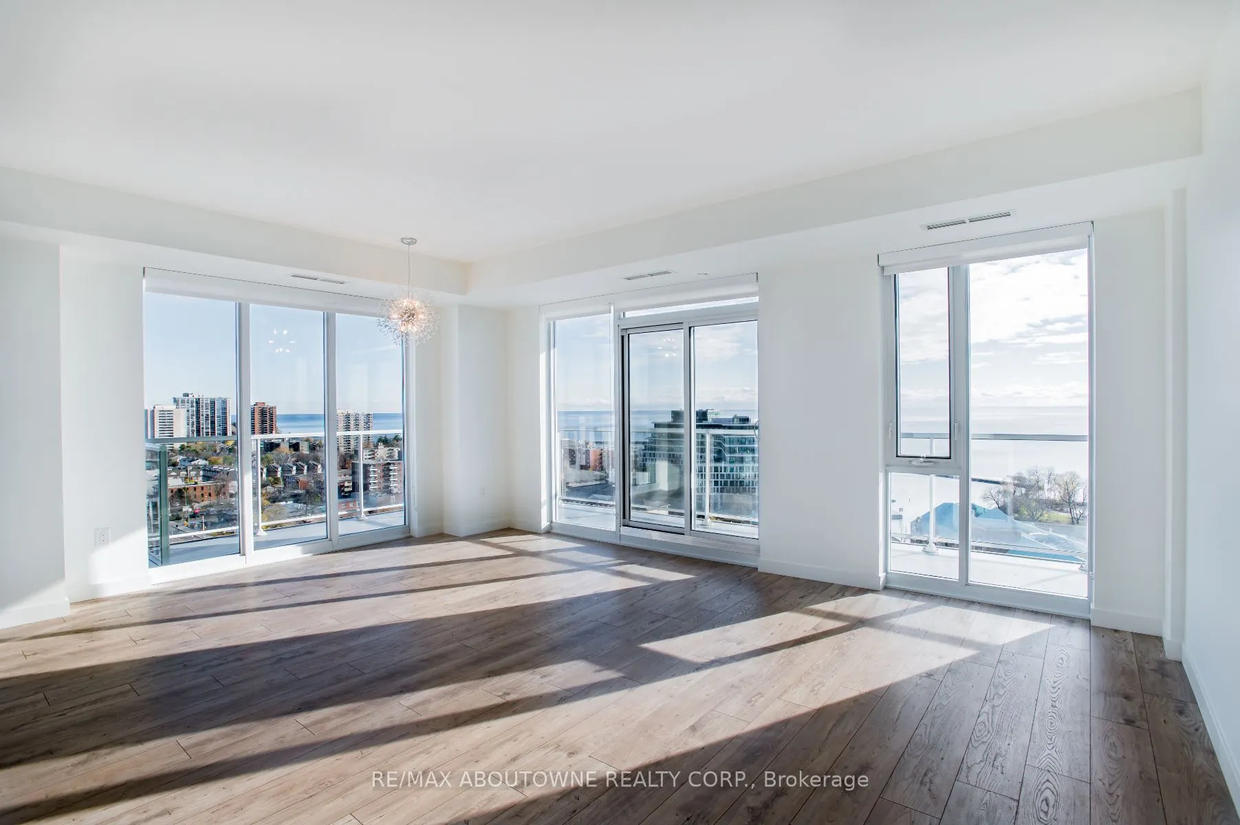 125 Bronte Road, #A0702