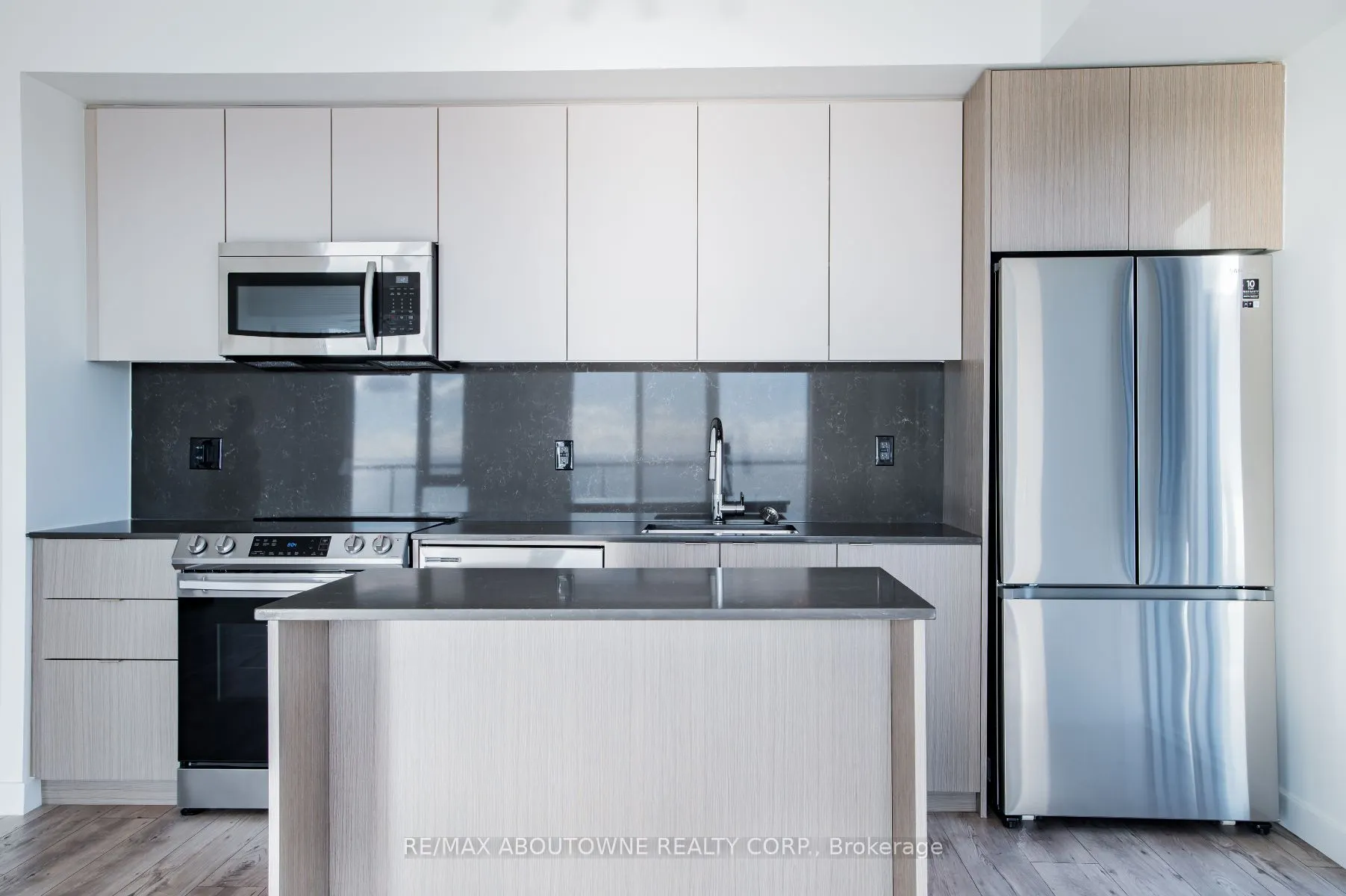 125 Bronte Road, #A0702
