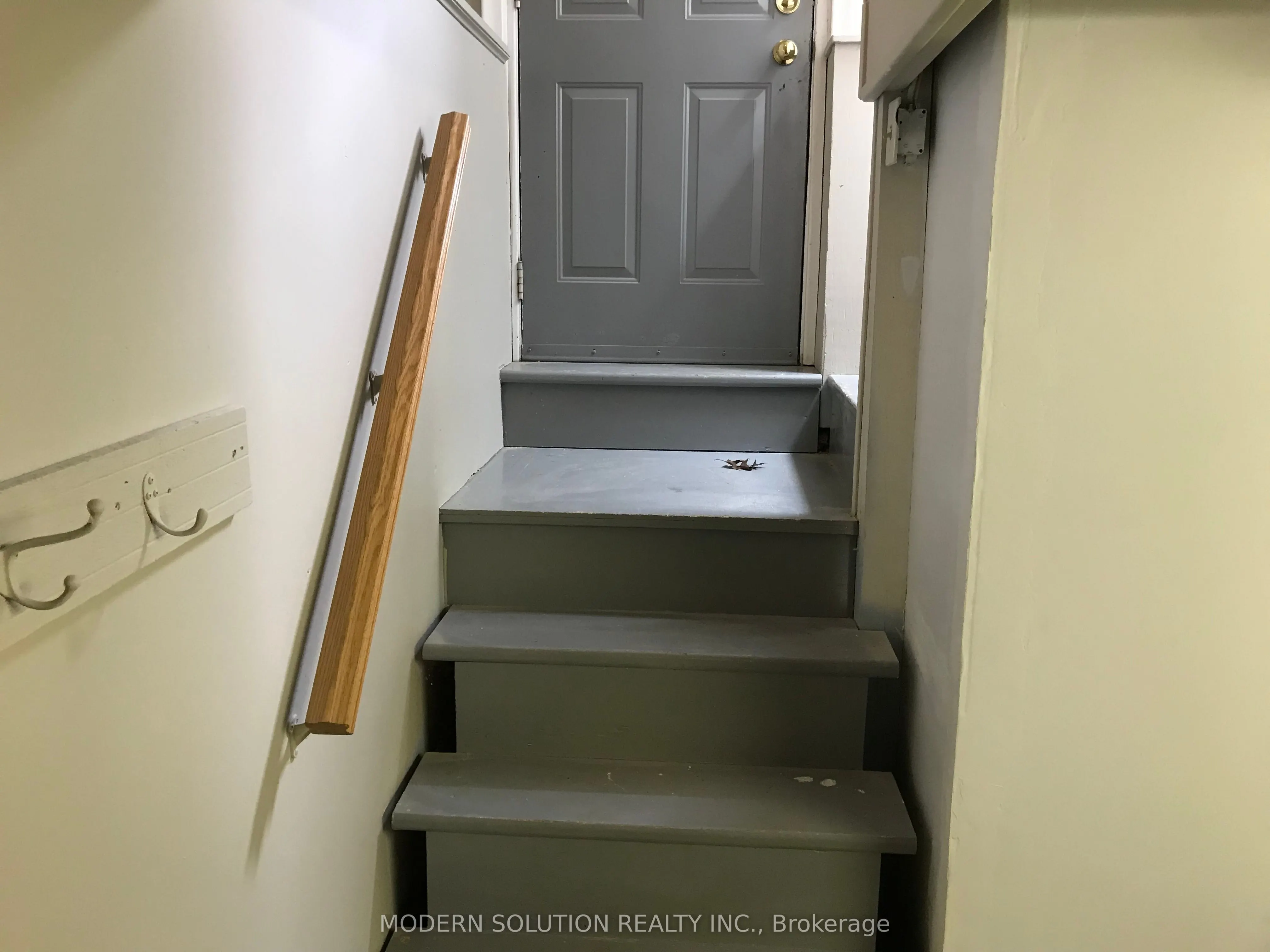 28 Forest Avenue