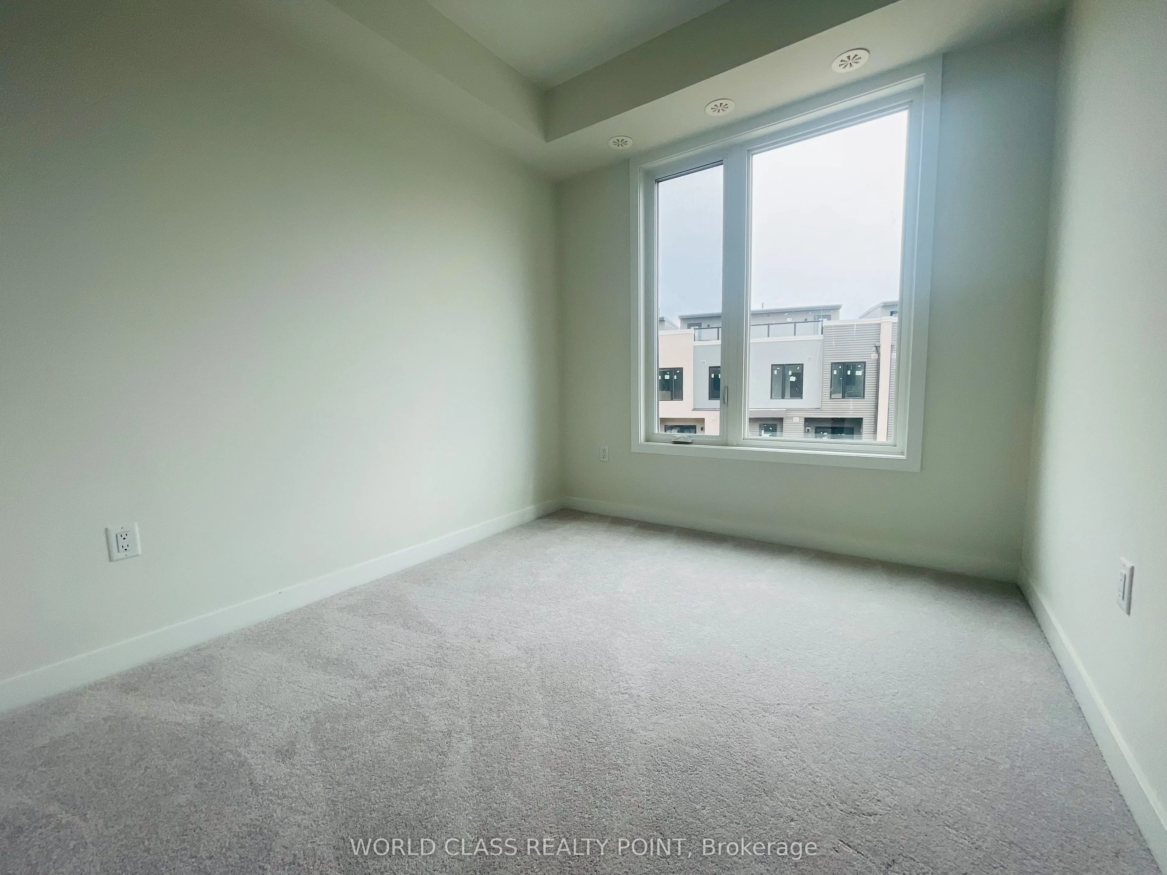 3546 Colonial Drive #25