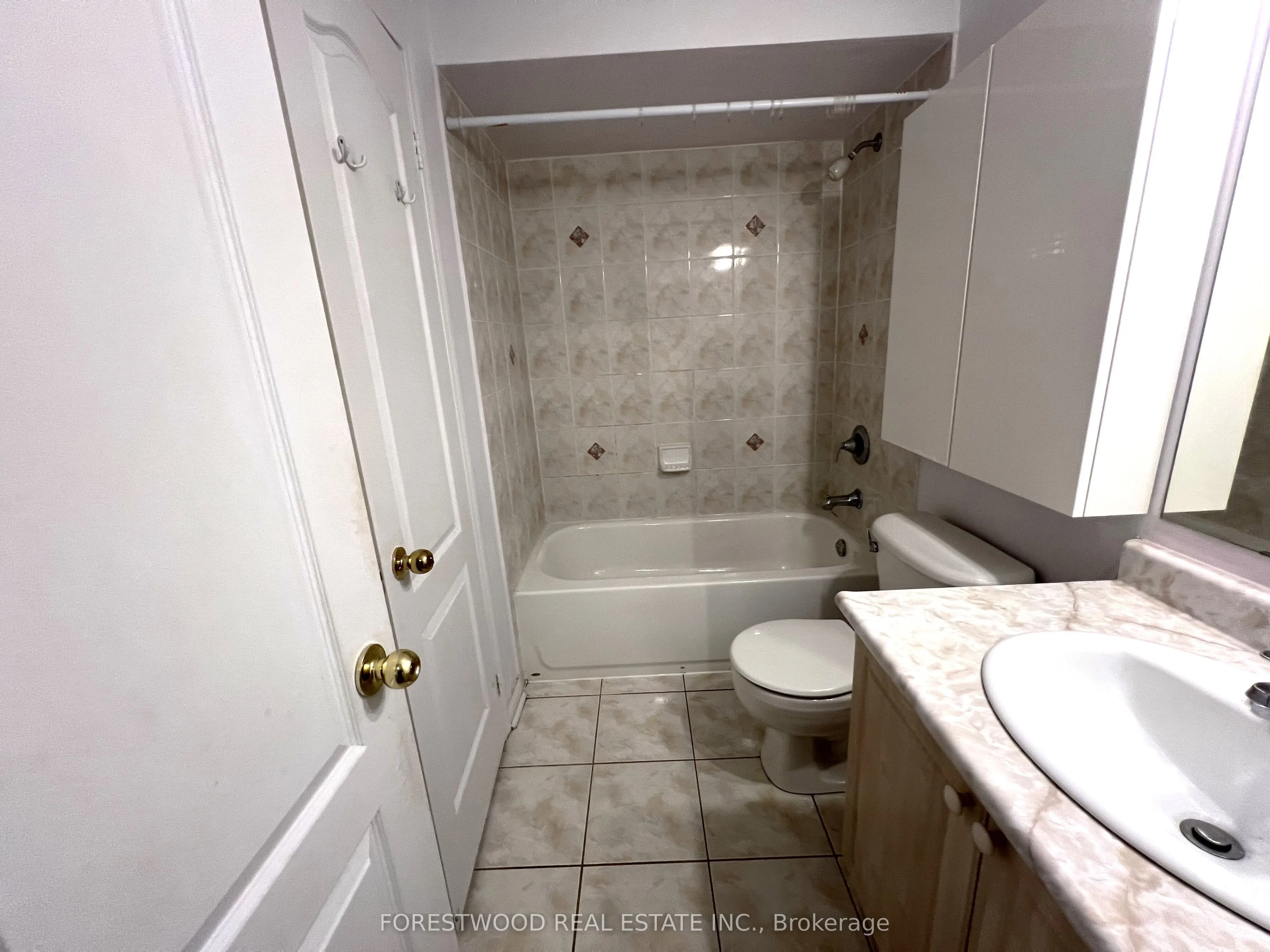 3030 Breakwater Court, #84