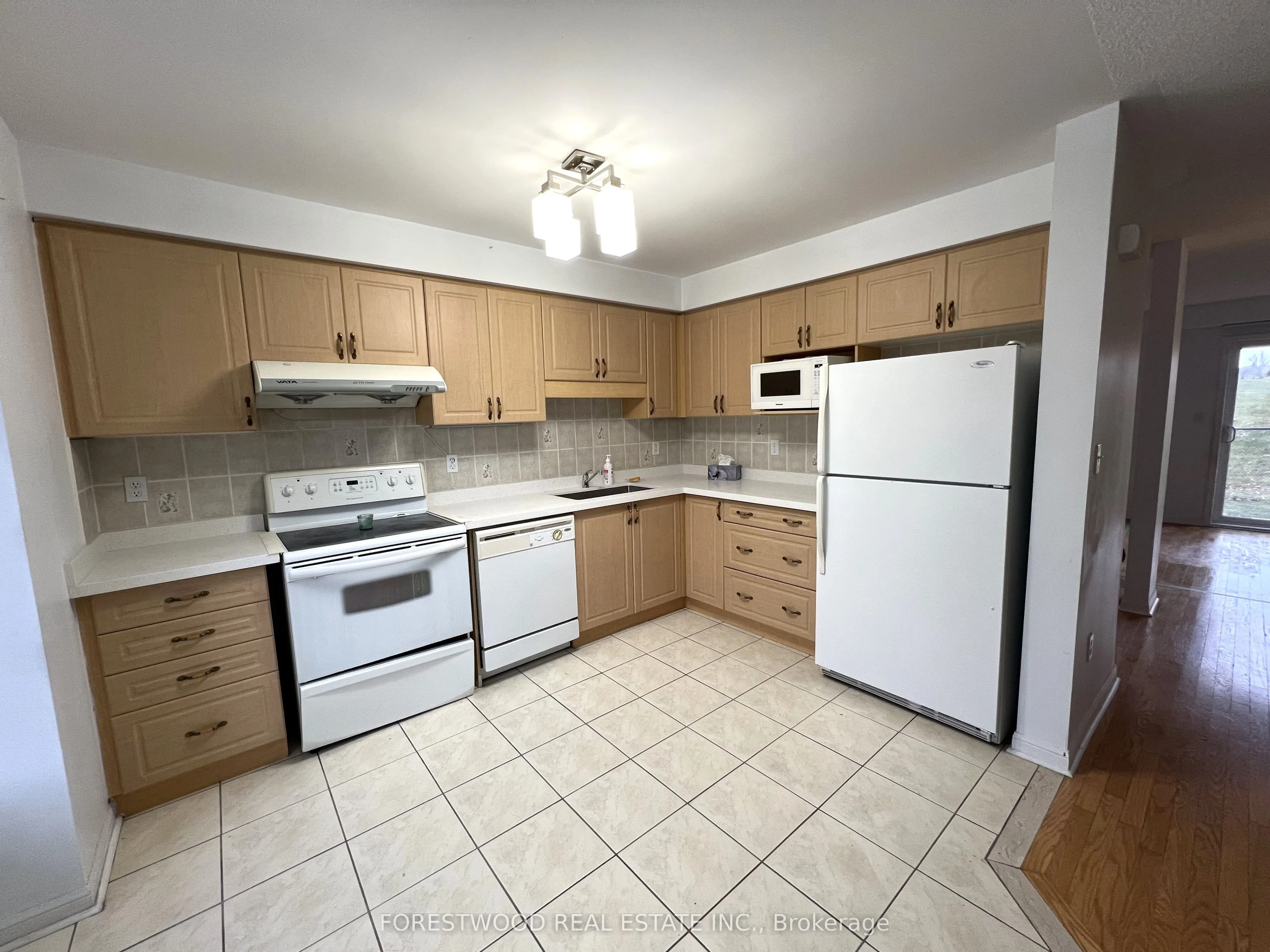 3030 Breakwater Court, #84