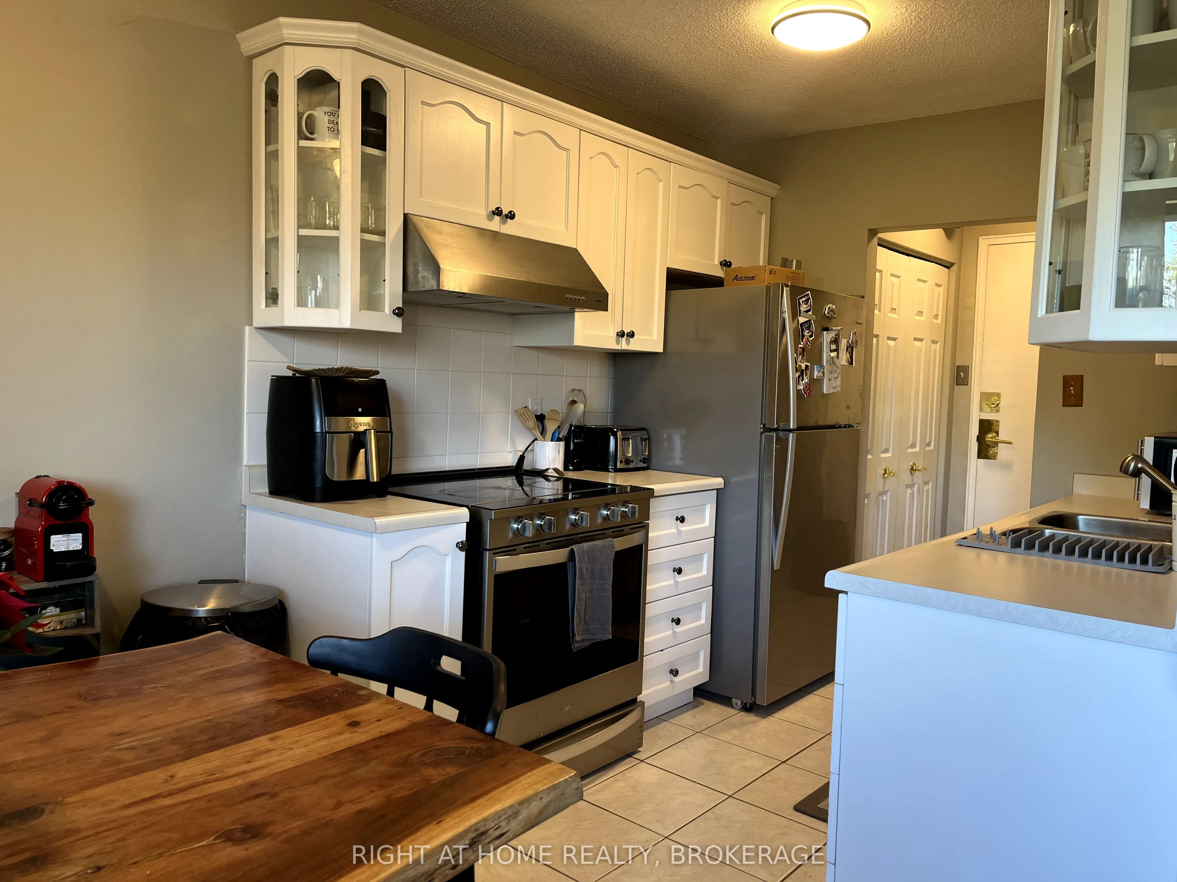 2411 New Street, #604