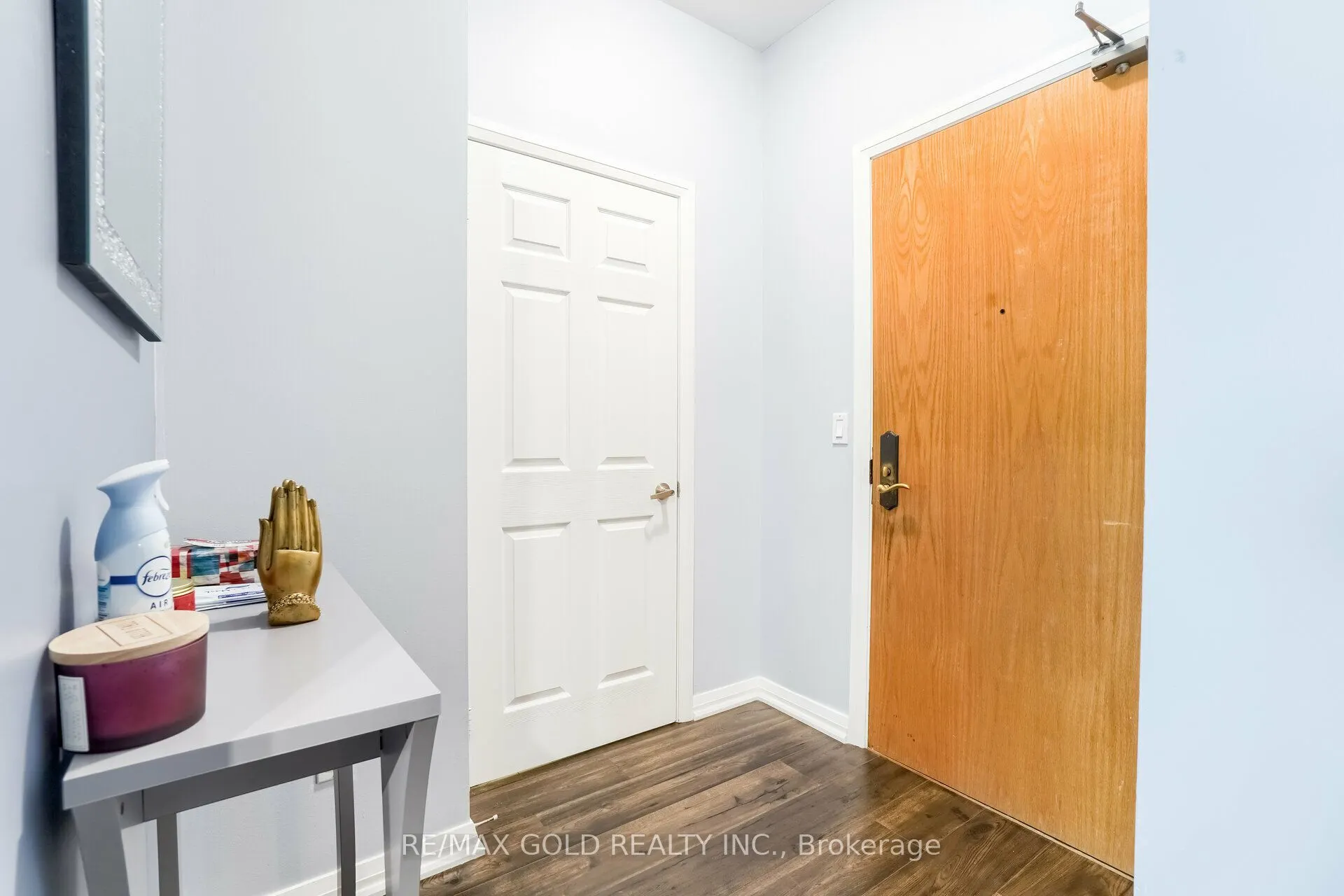 220 Forum Drive, #102