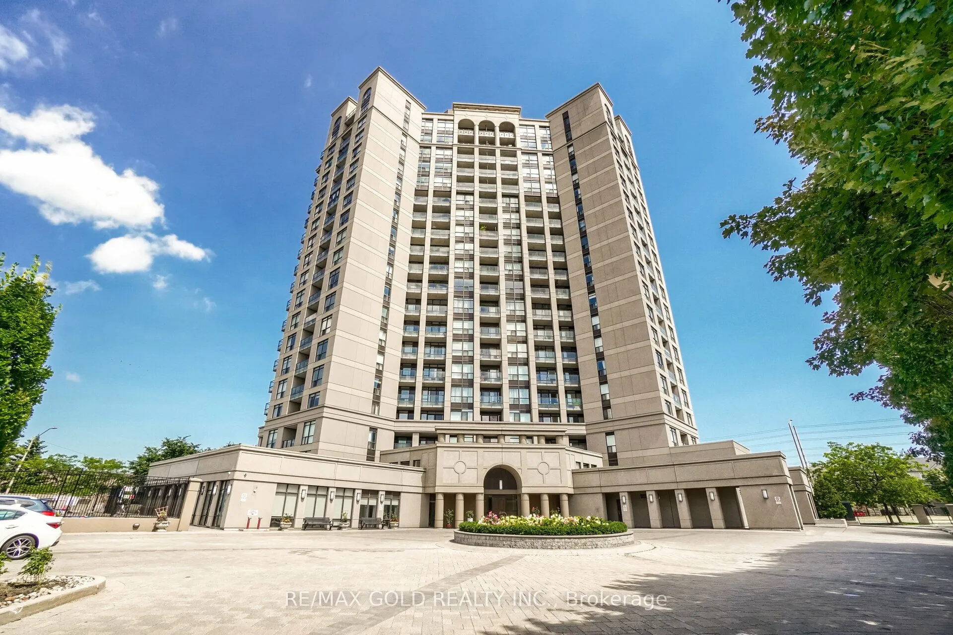 220 Forum Drive, #102