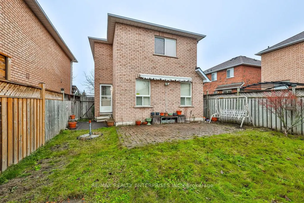 3 Jack Kenny Court