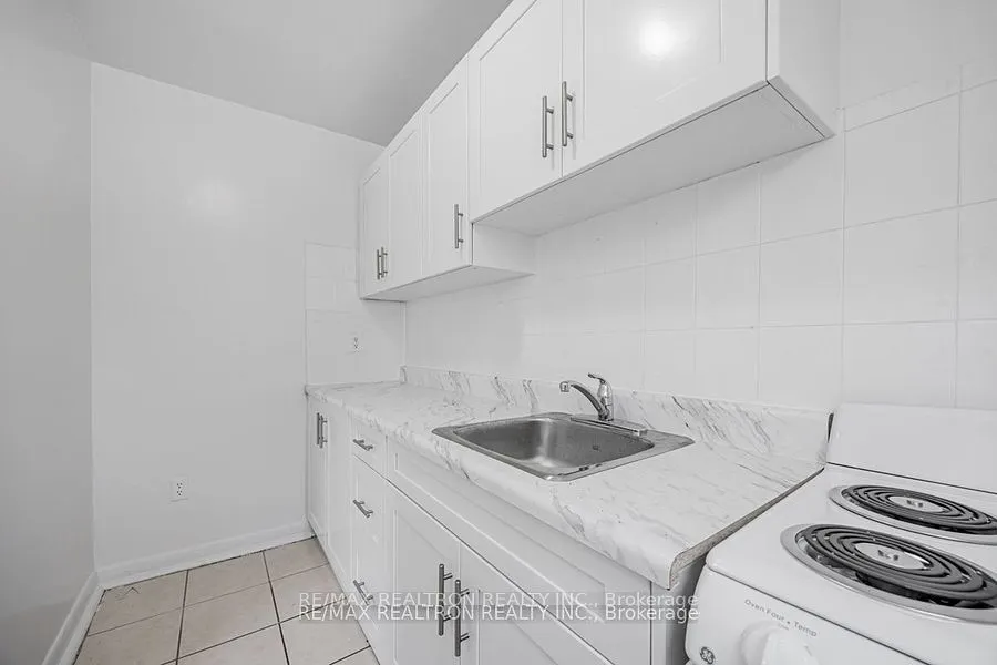 4 Hill Heights Road, #101