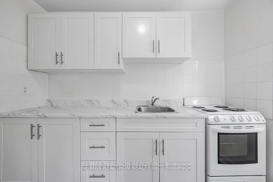 4 Hill Heights Road, #101