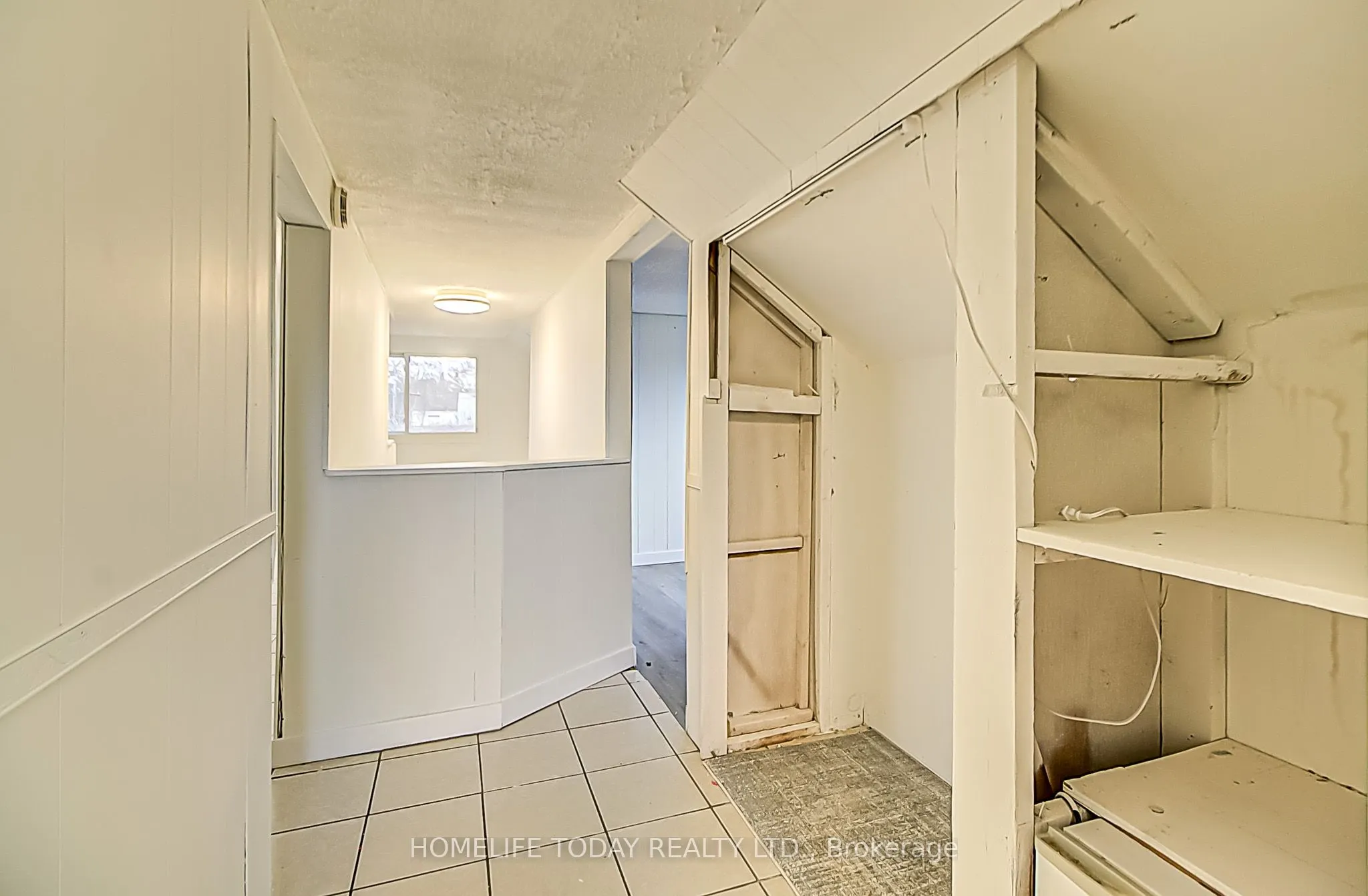 1331 St. James Avenue