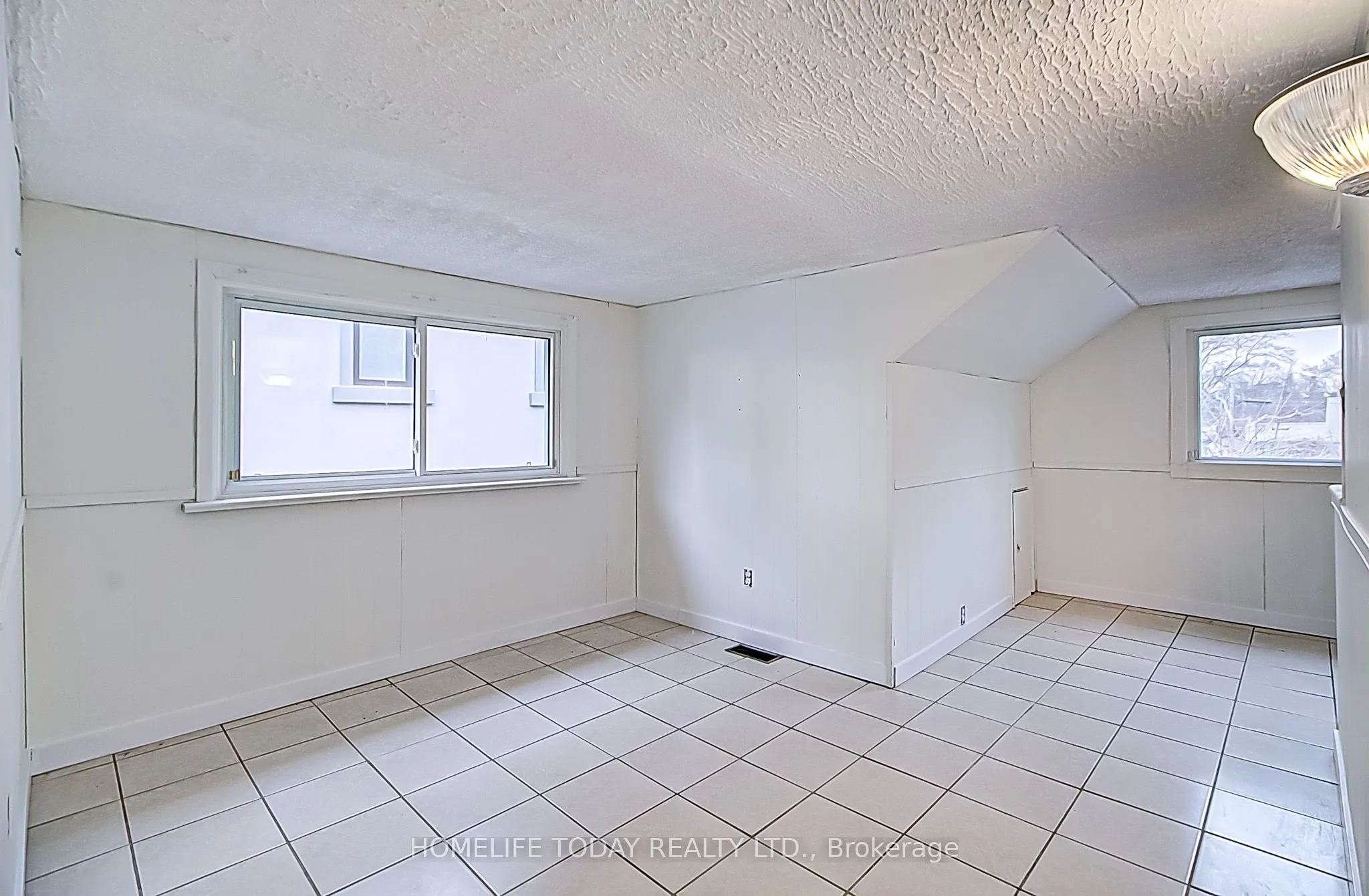 1331 St. James Avenue
