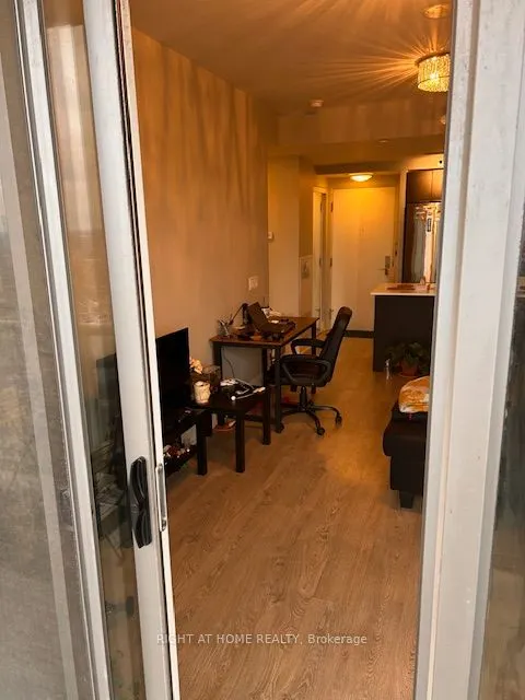 56 ANNIE CRAIG Drive, #3207