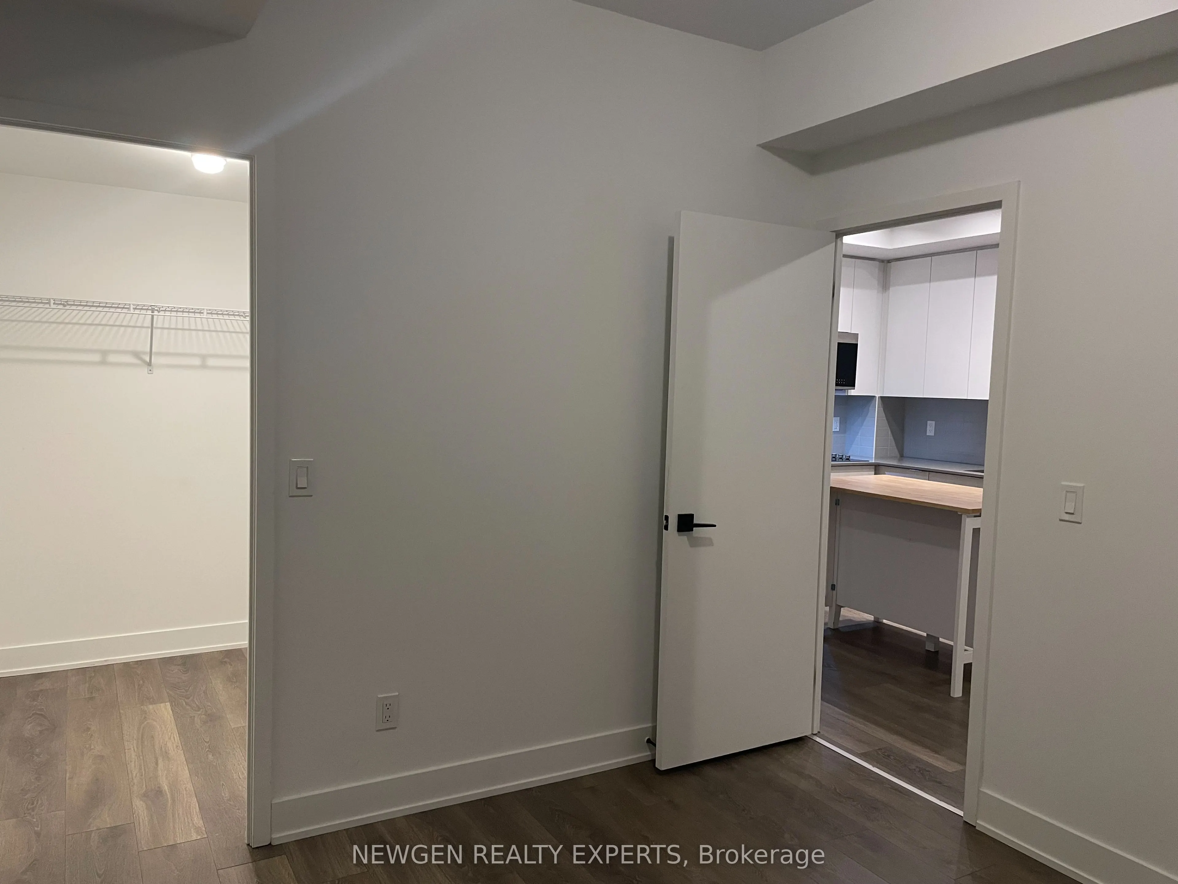 2481 Taunton Road, #1610