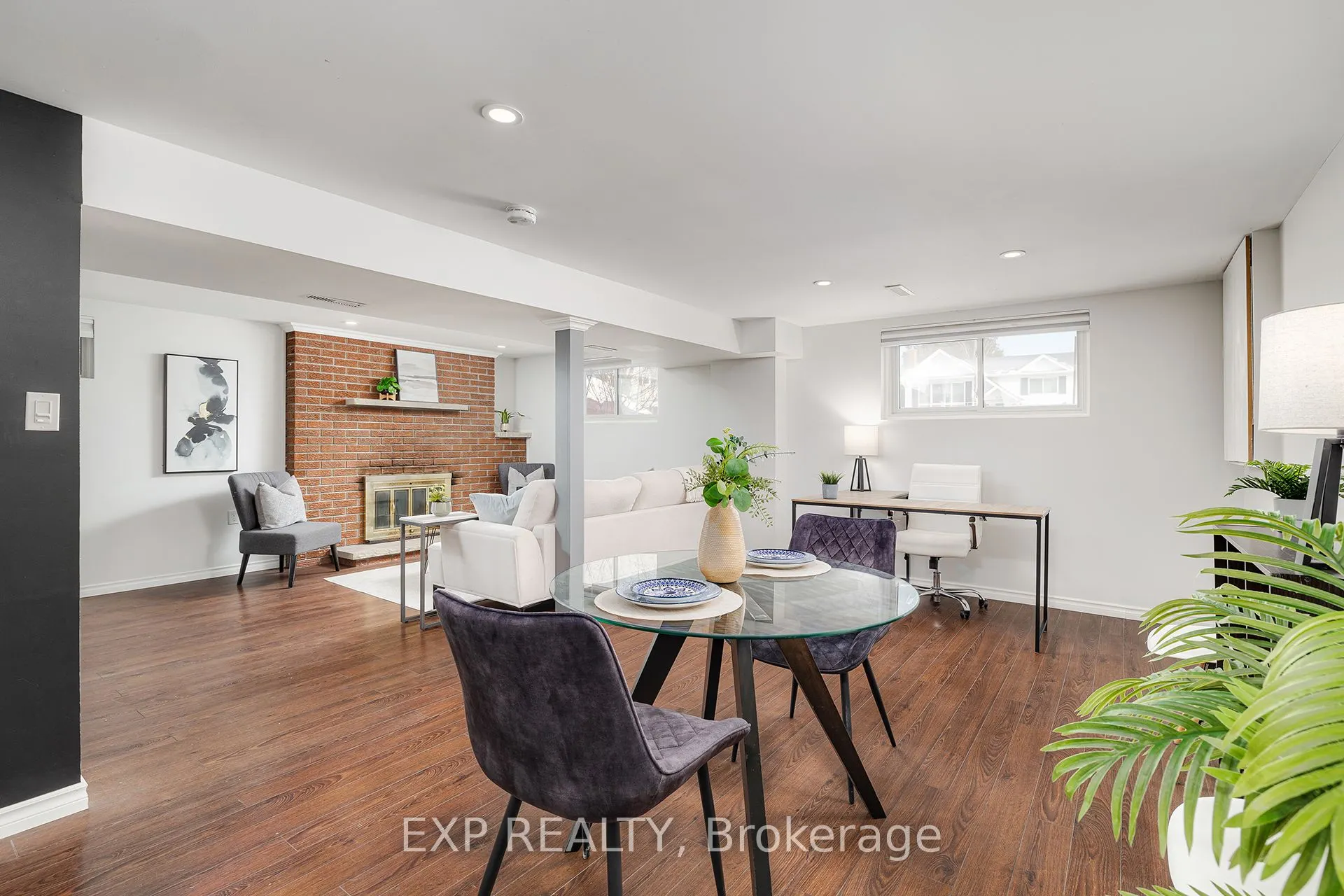 95 Avonmore Crescent