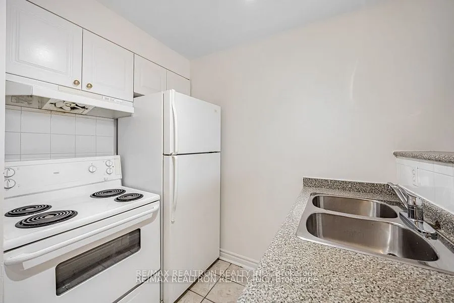 1401 Dupont Street, #125