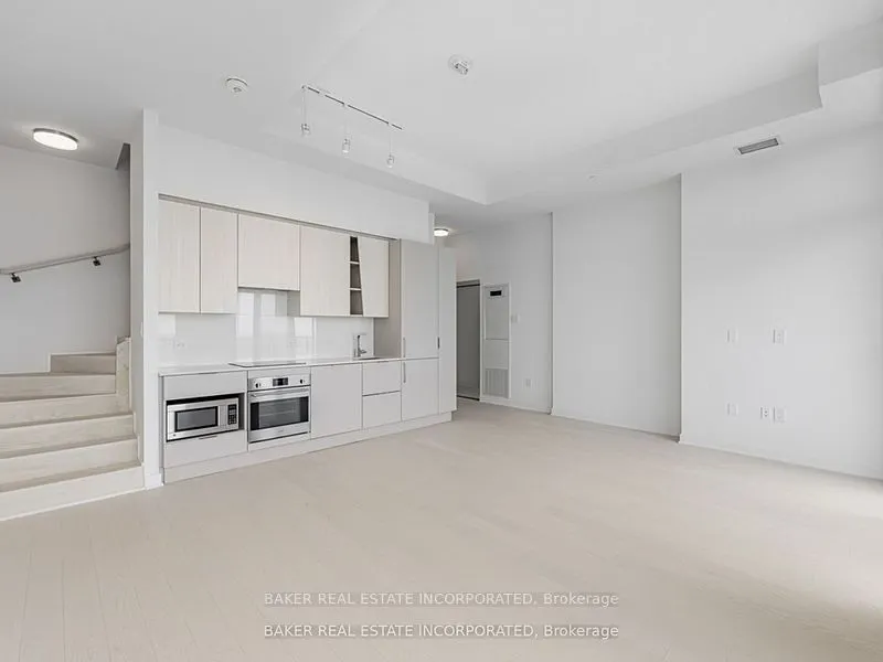 3900 Confederation Parkway #6010