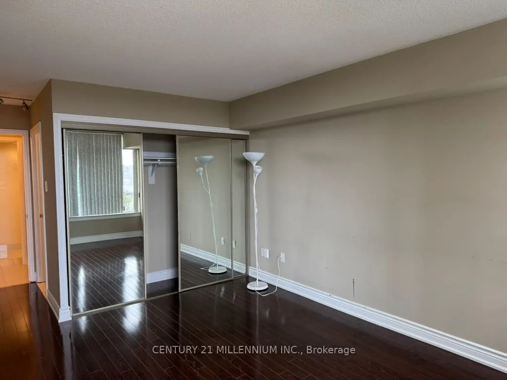 24 Hanover Road, #503