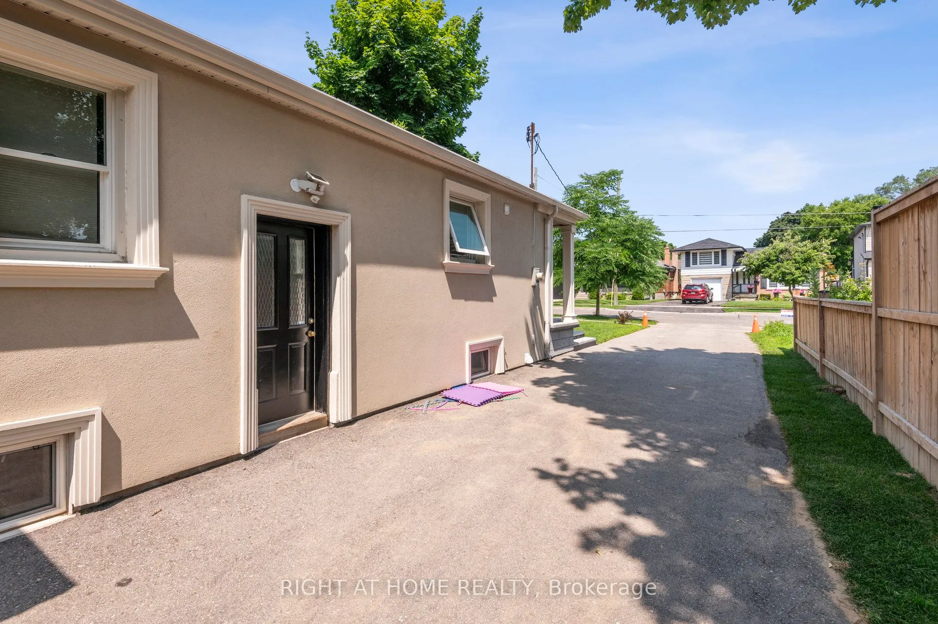 74 Westhead Road