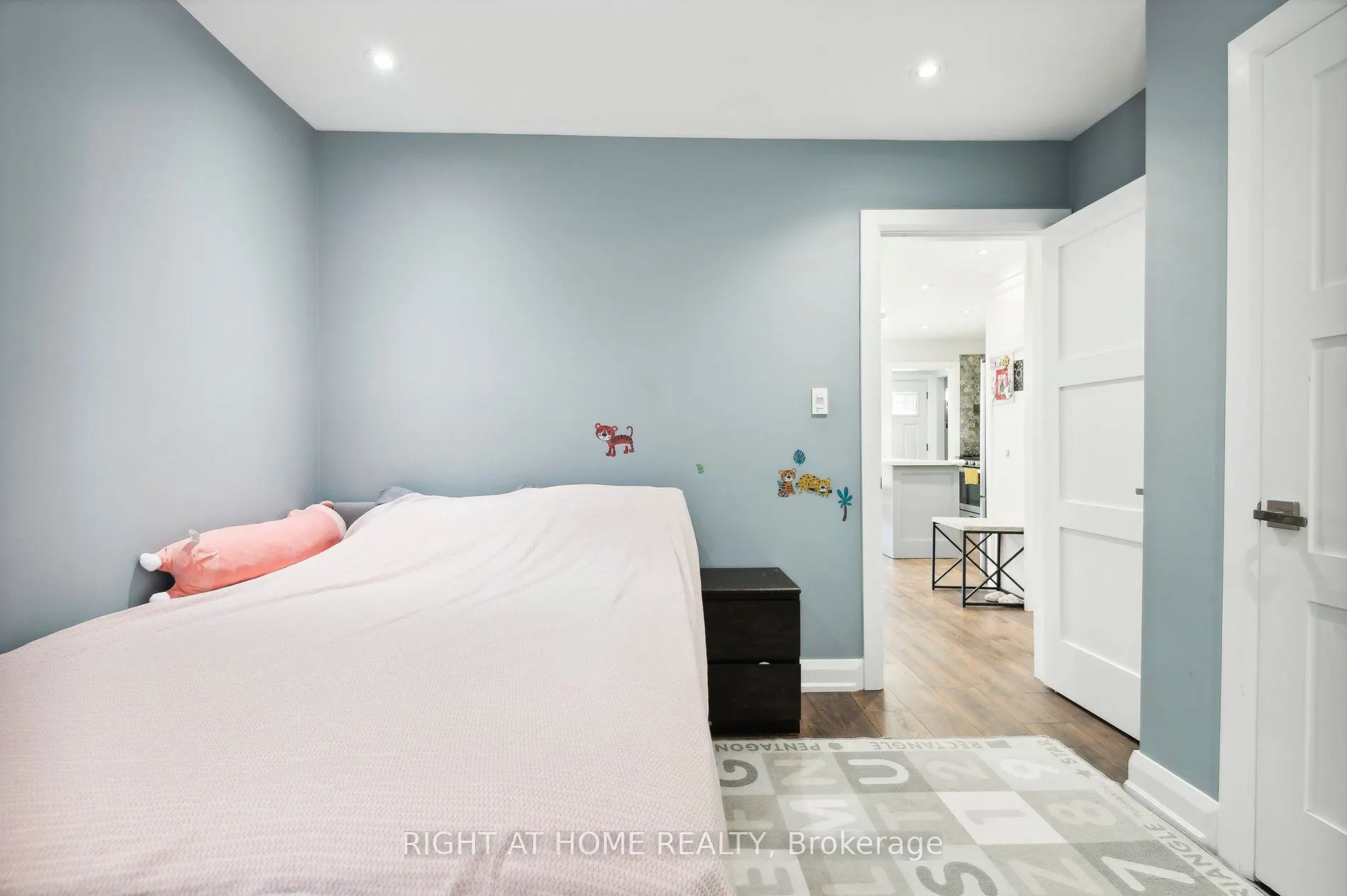 74 Westhead Road