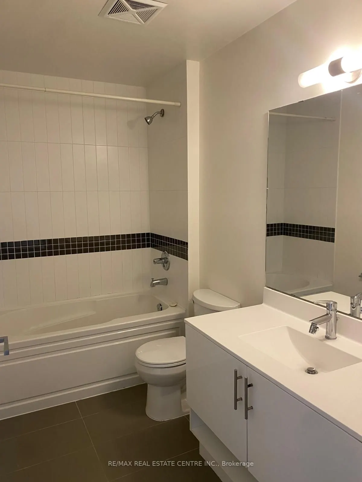165 Legion Road N, #2330