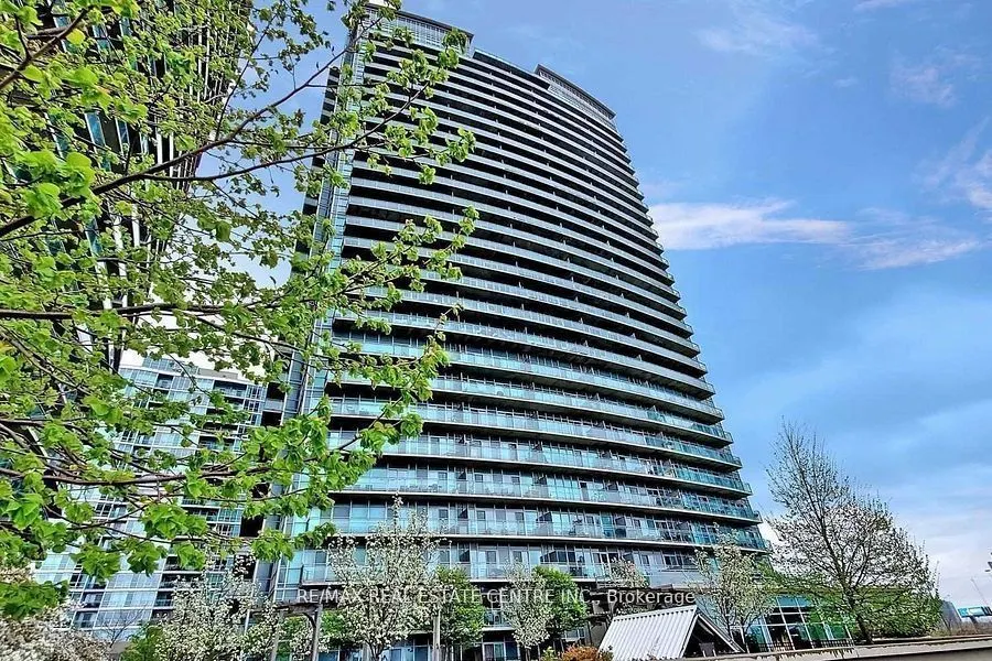 165 Legion Road N, #2330