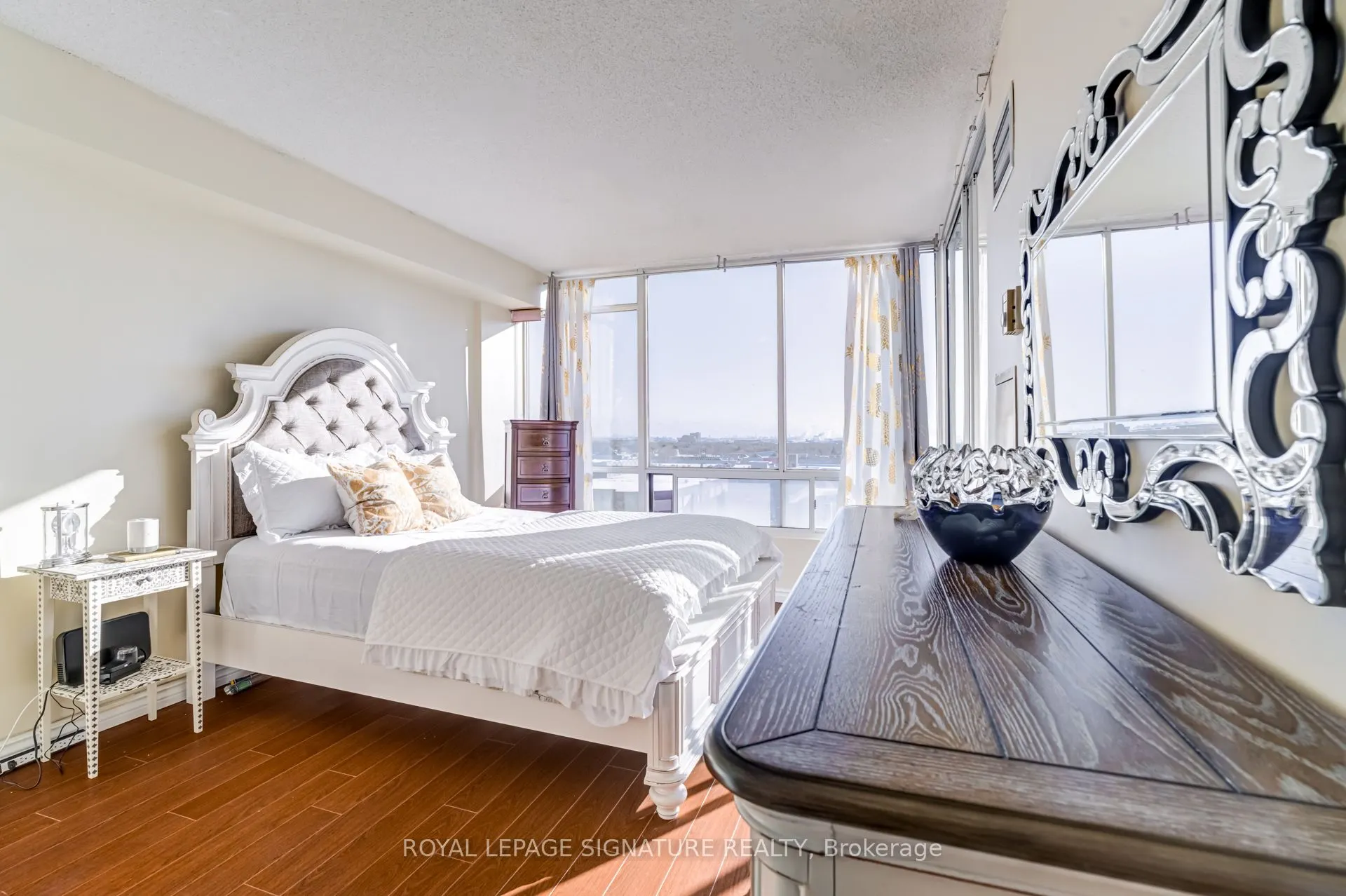 26 Hanover Road, #904