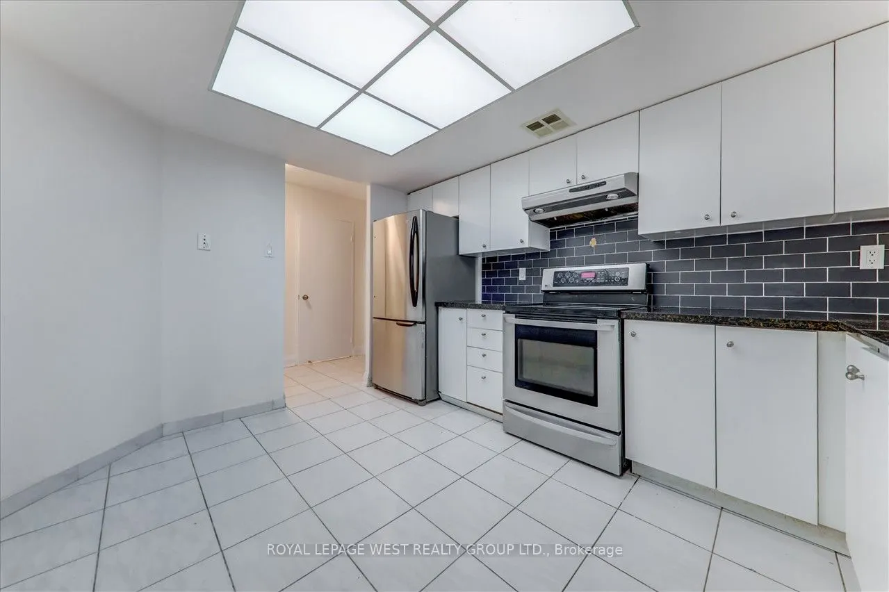 1320 Islington Avenue, #201