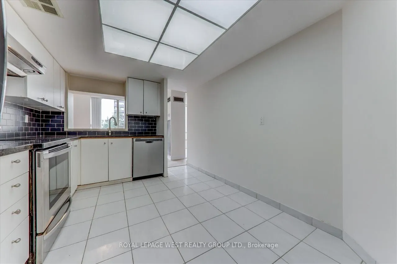1320 Islington Avenue, #201