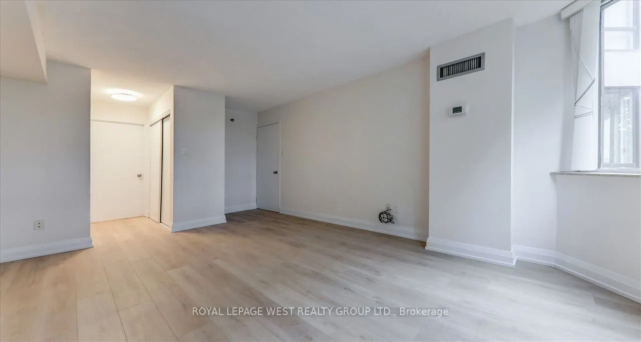 1320 Islington Avenue, #201