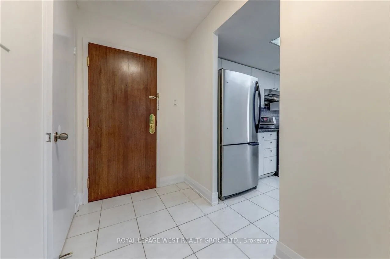 1320 Islington Avenue, #201