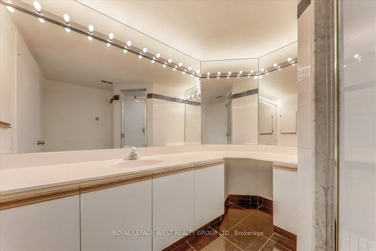 1320 Islington Avenue, #201