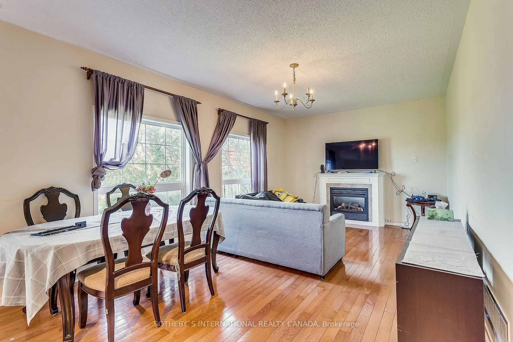 3459 Jorie Crescent