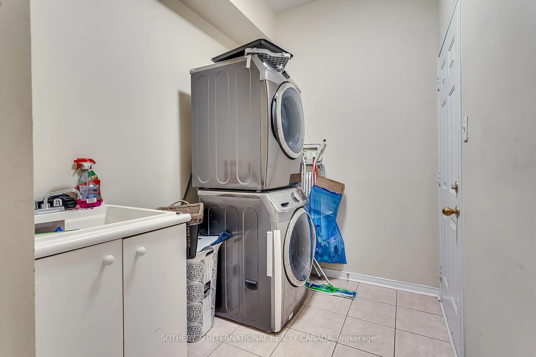 3459 Jorie Crescent