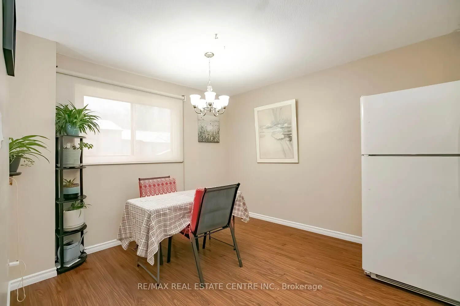 52 Carleton Place, #52