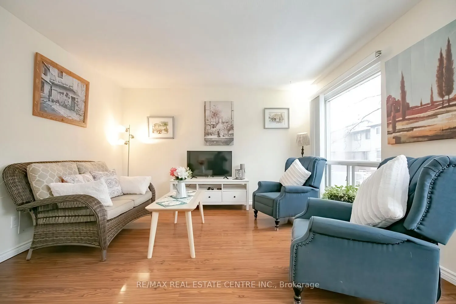 52 Carleton Place, #52