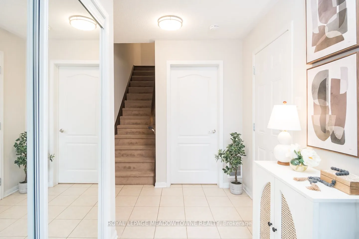 769 Challinor Terrace