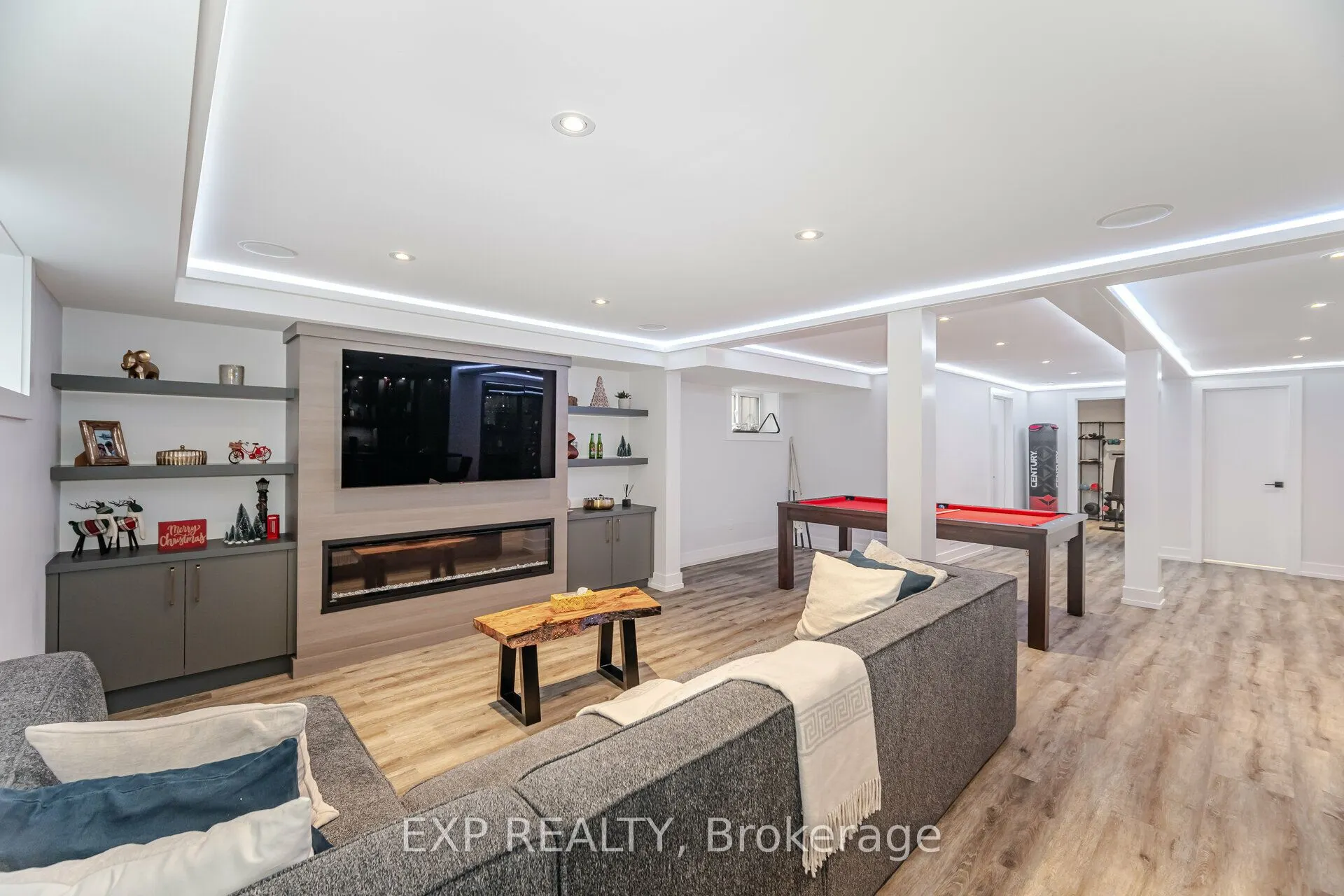 16 Benway Drive