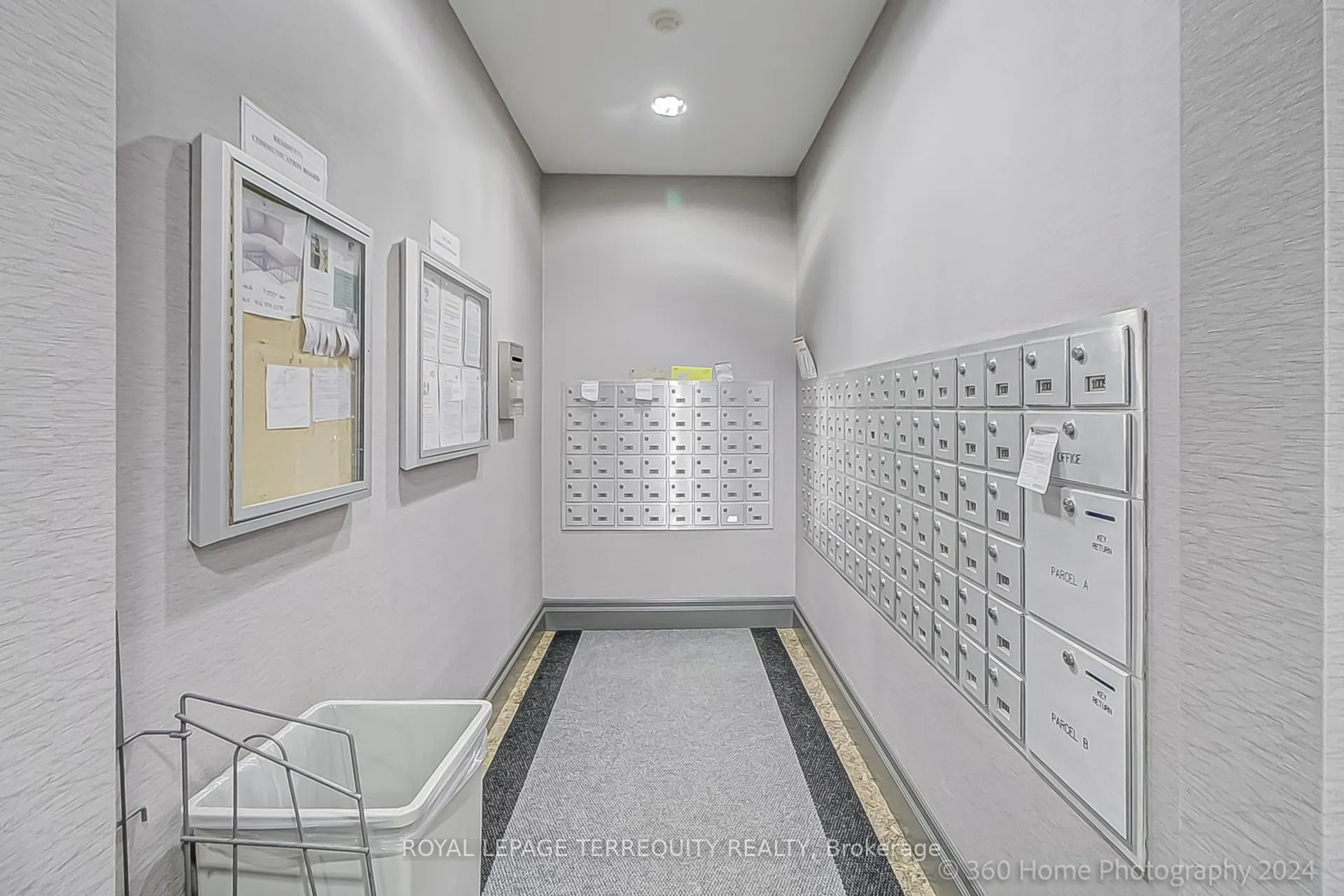 2772 Keele Street, #101