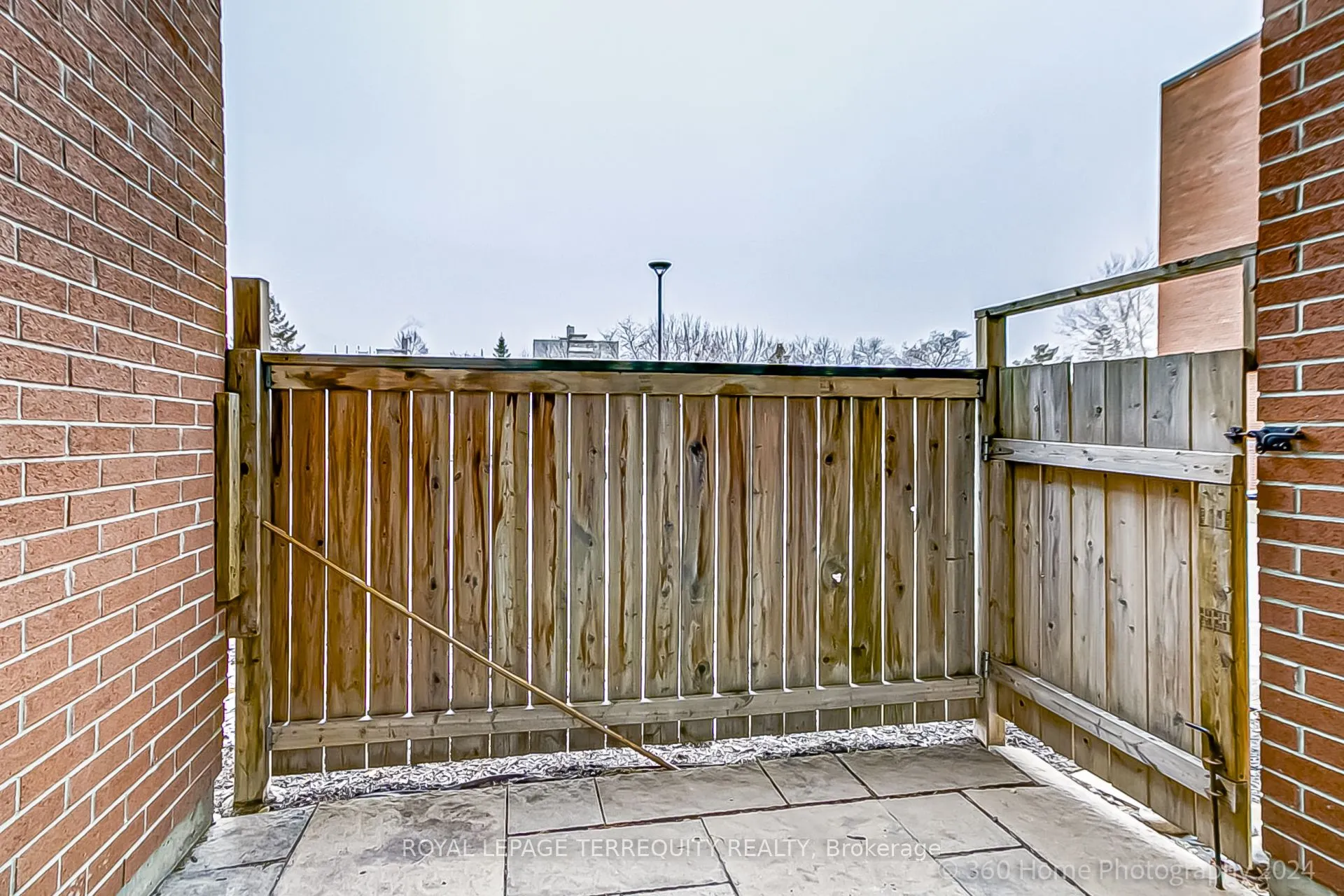 2772 Keele Street, #101