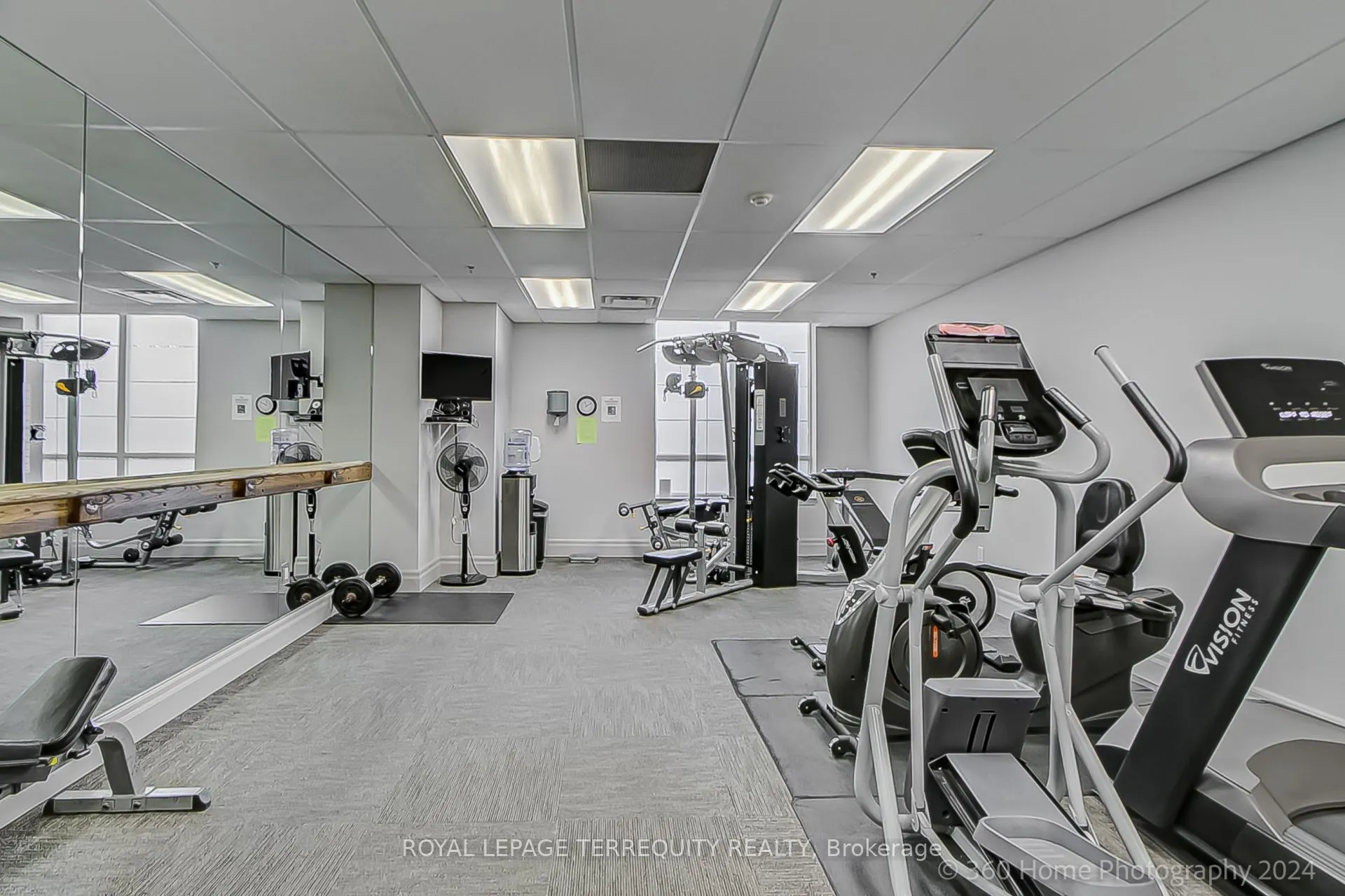 2772 Keele Street, #101