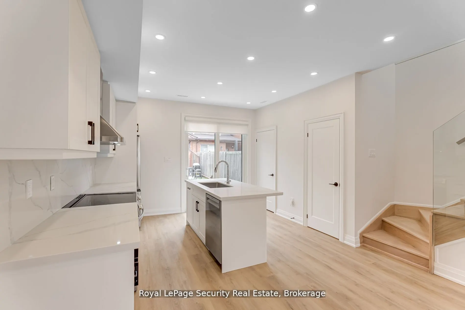706 Gladstone Avenue, #Lane